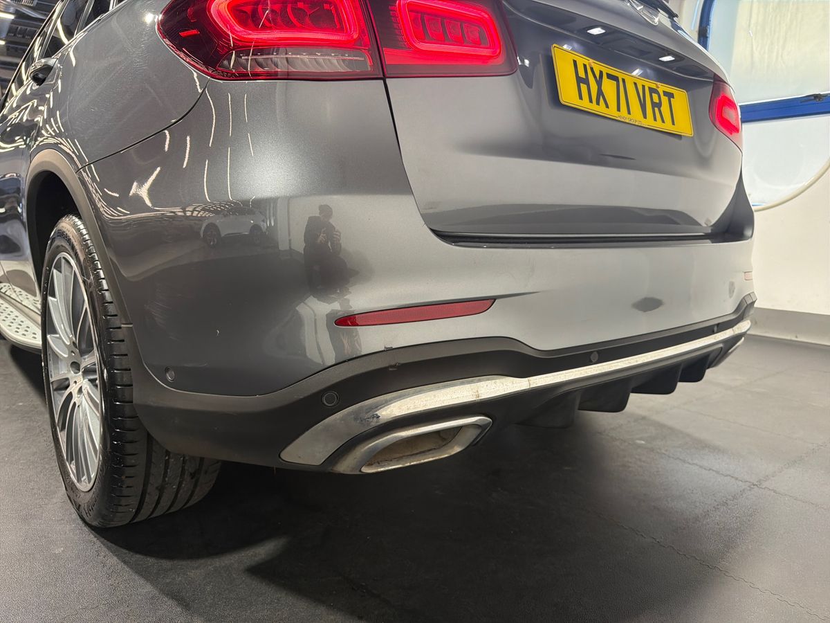 GLC 300 4MATIC PREMIUM 9G-TRONIC