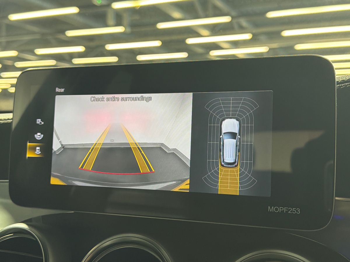 GLC 300 4MATIC PREMIUM 9G-TRONIC