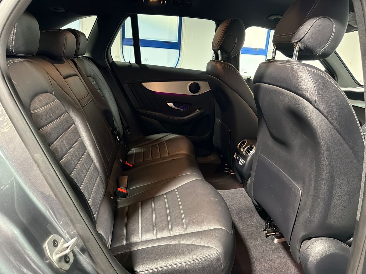 GLC 300 4MATIC PREMIUM 9G-TRONIC