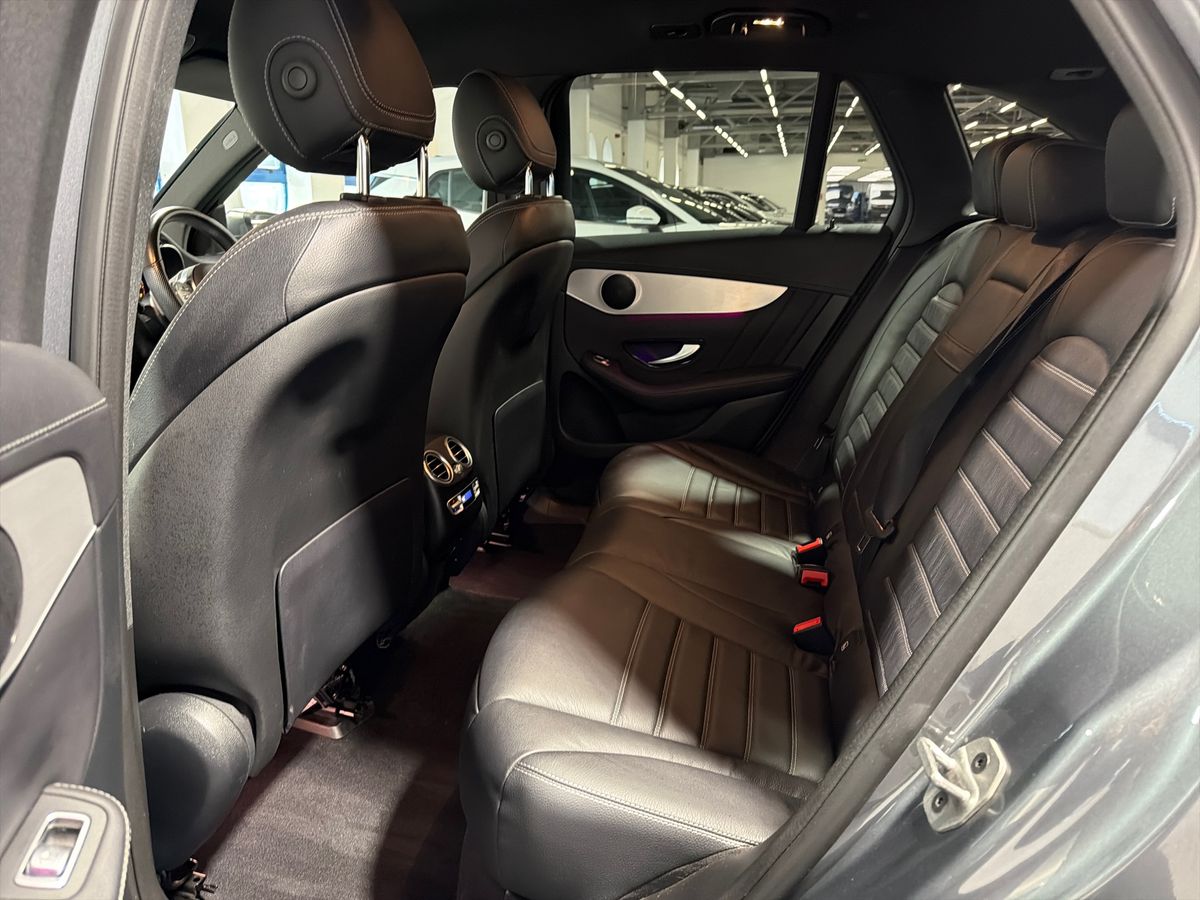 GLC 300 4MATIC PREMIUM 9G-TRONIC
