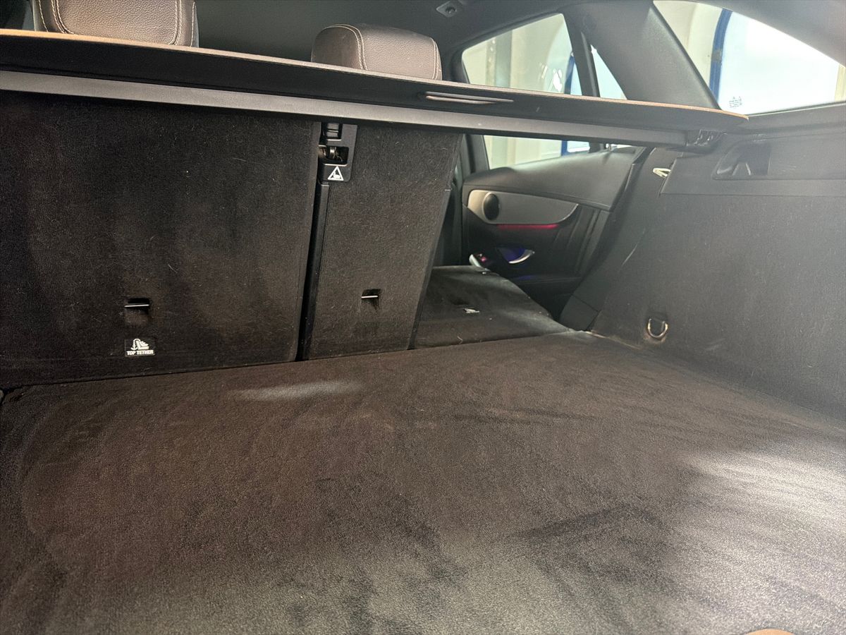 GLC 300 4MATIC PREMIUM 9G-TRONIC