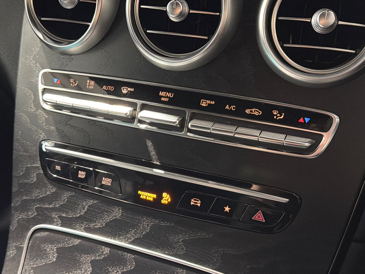 GLC 300 4MATIC PREMIUM 9G-TRONIC