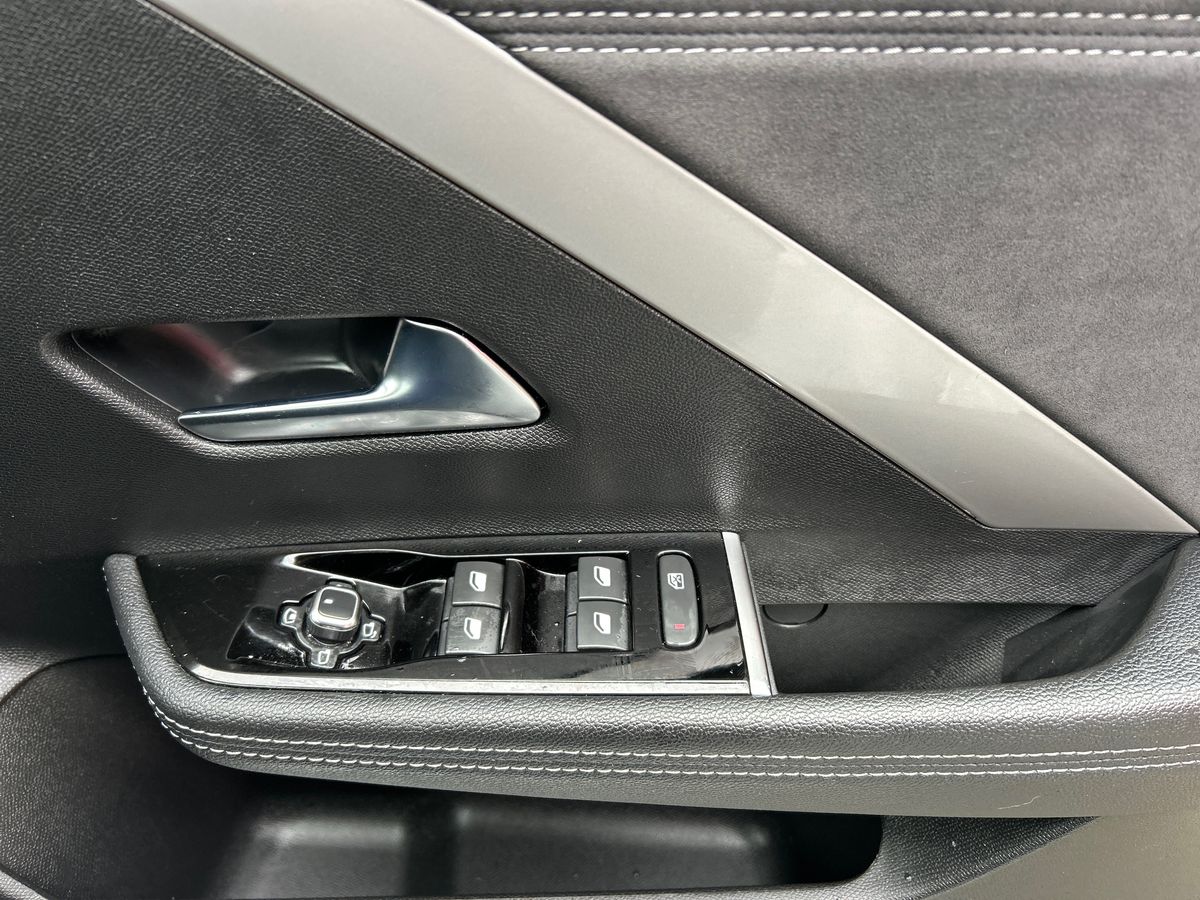 PLUG-IN HYBRID