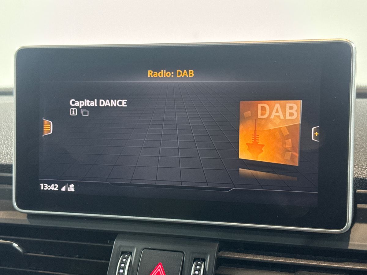 55 TFSI E QUATTRO S TRONIC