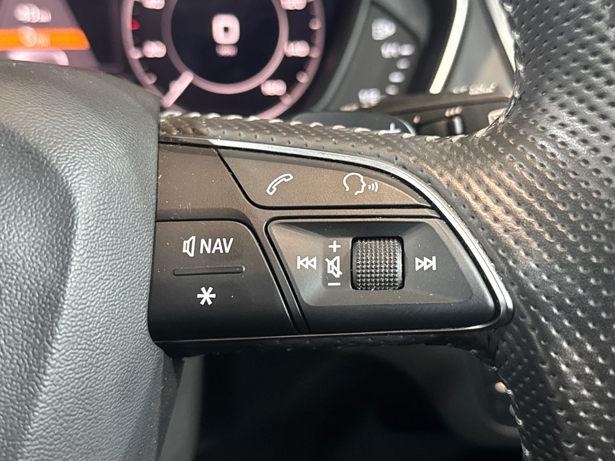 55 TFSI E QUATTRO S TRONIC