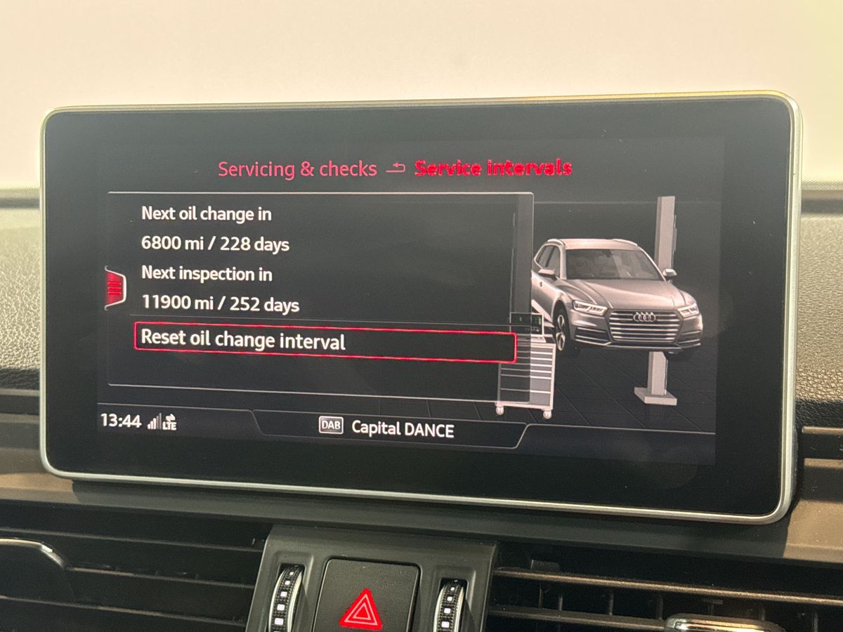 55 TFSI E QUATTRO S TRONIC