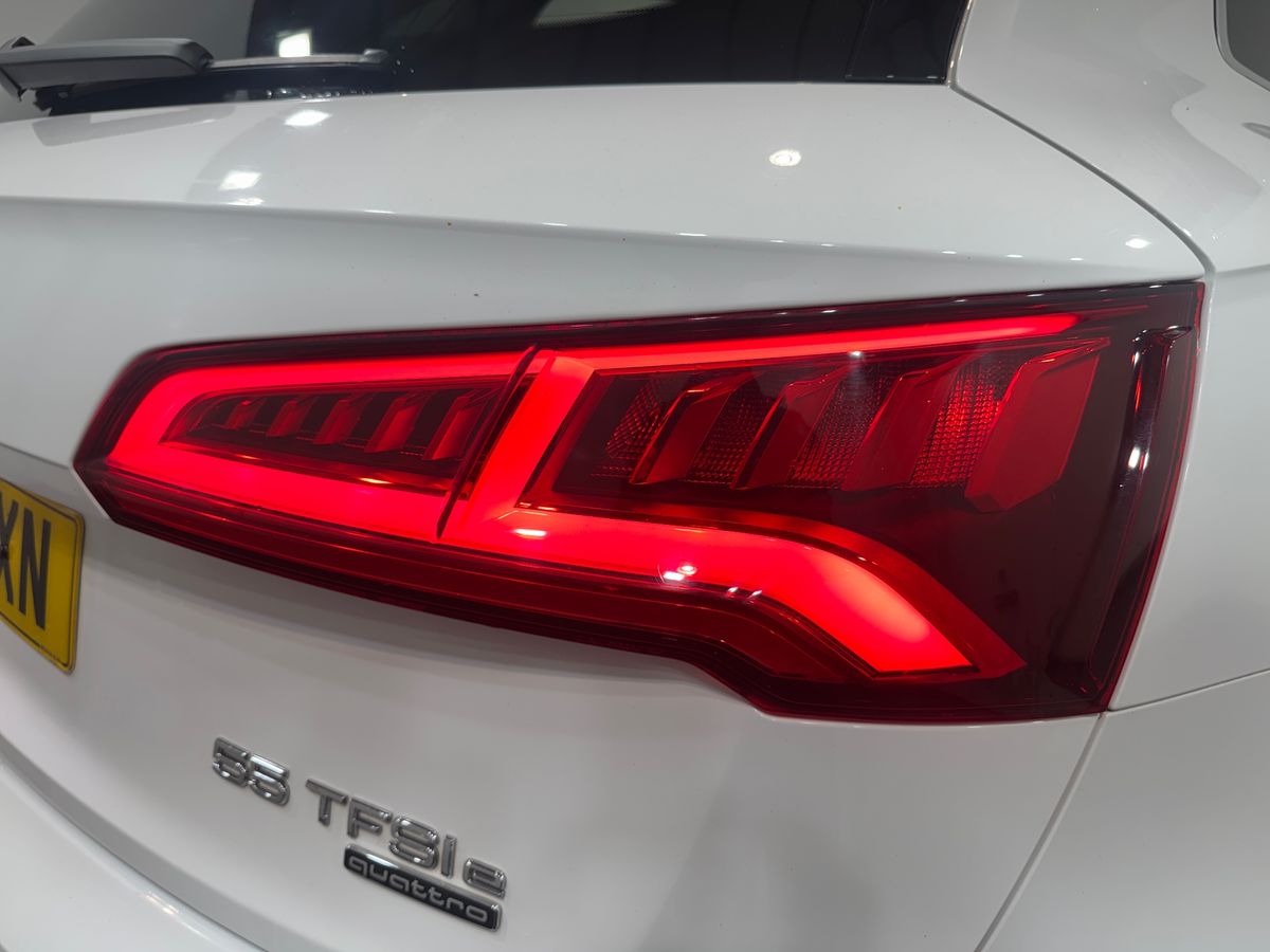 55 TFSI E QUATTRO S TRONIC