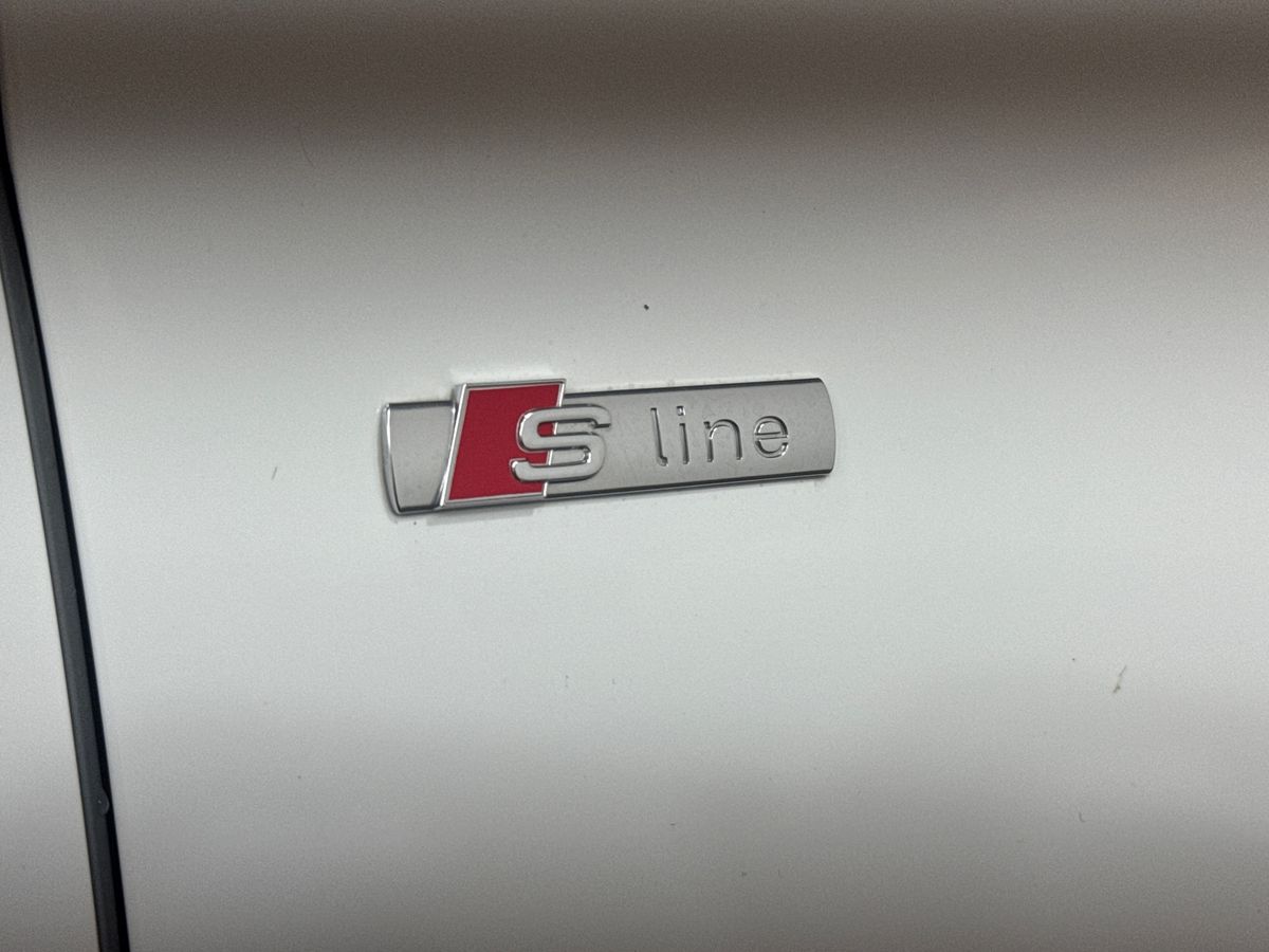 55 TFSI E QUATTRO S TRONIC