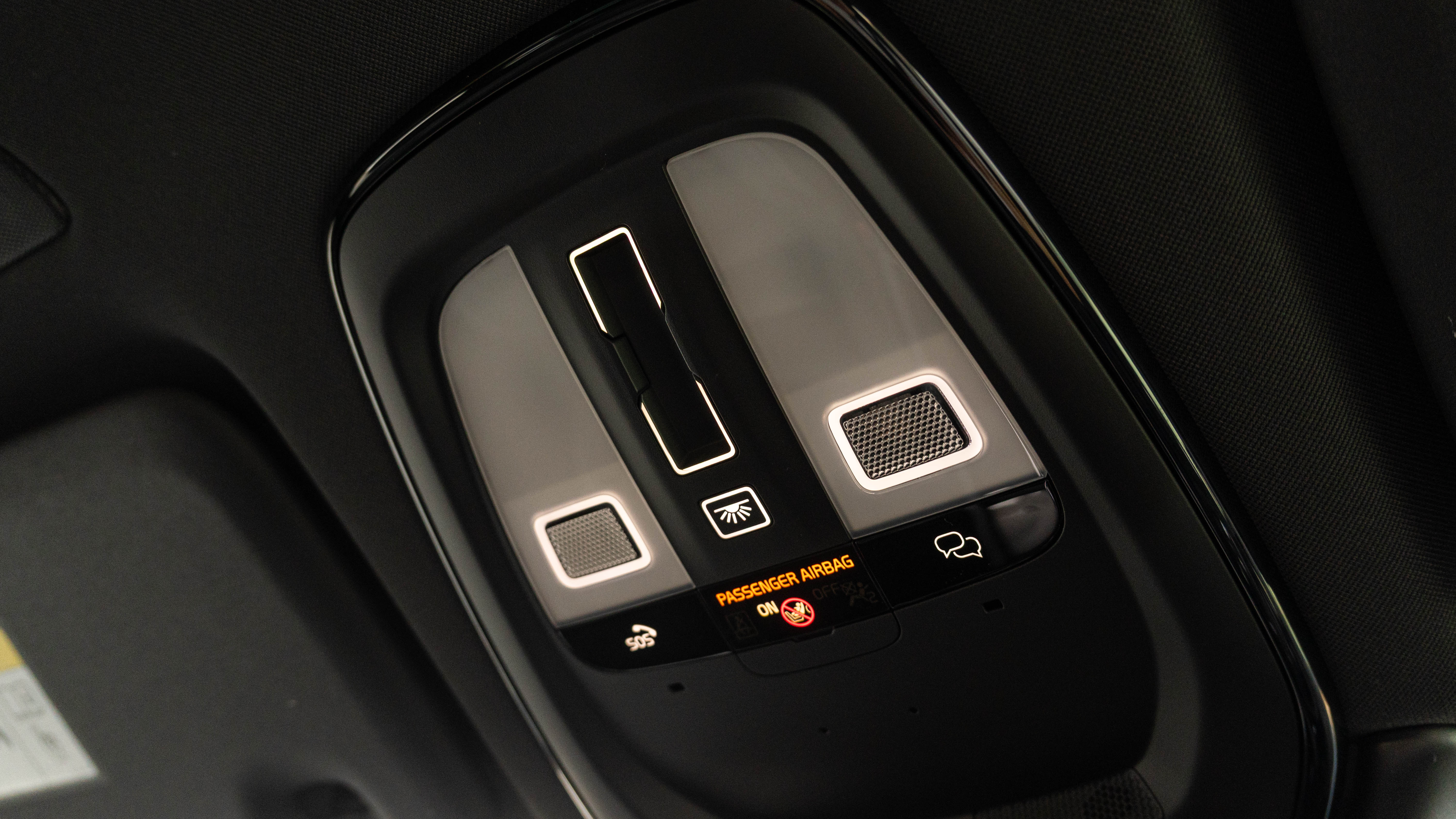 T6 350 RC PHEV DARK AWD GEARTRONIC