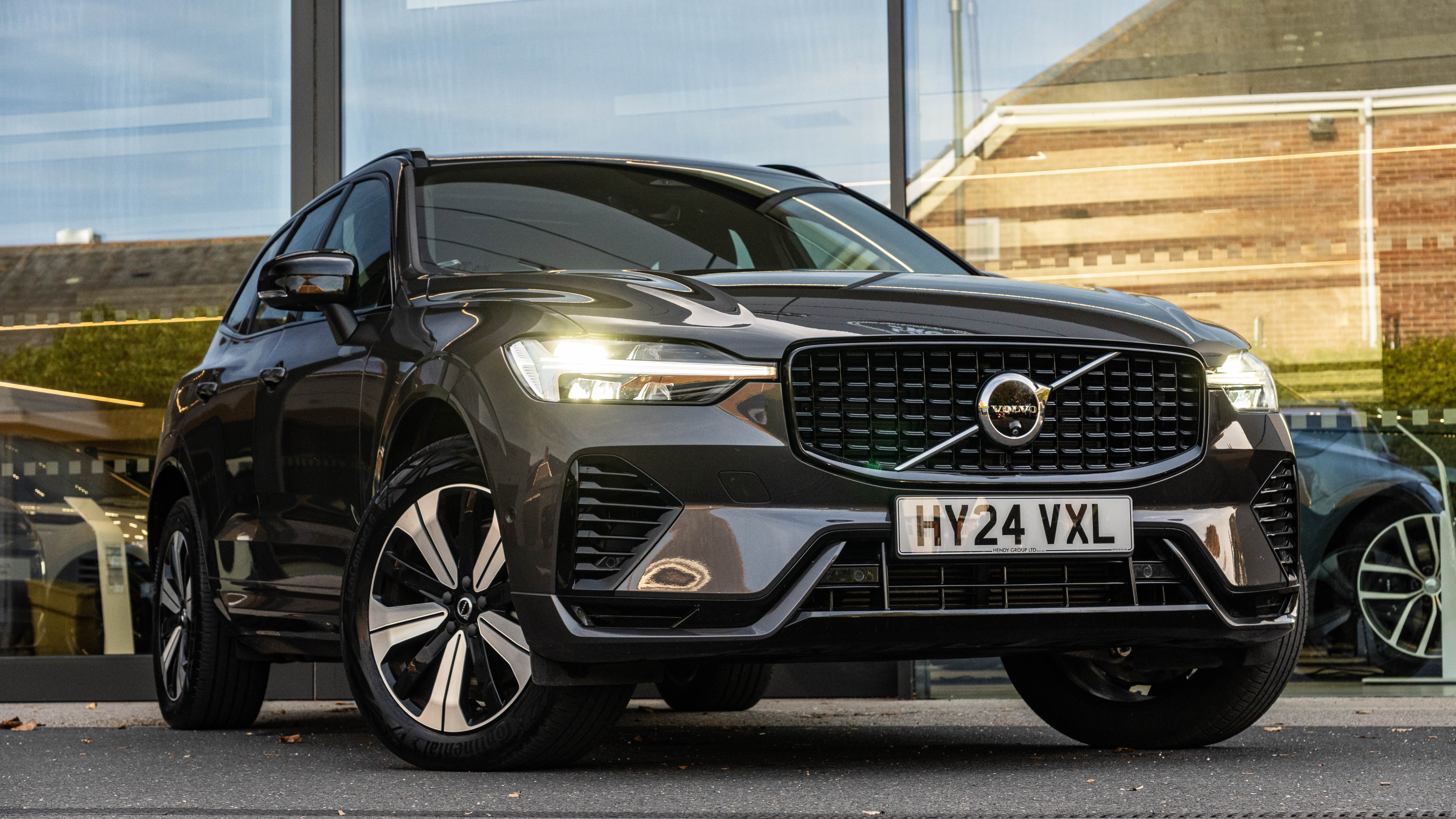T6 350 RC PHEV DARK AWD GEARTRONIC