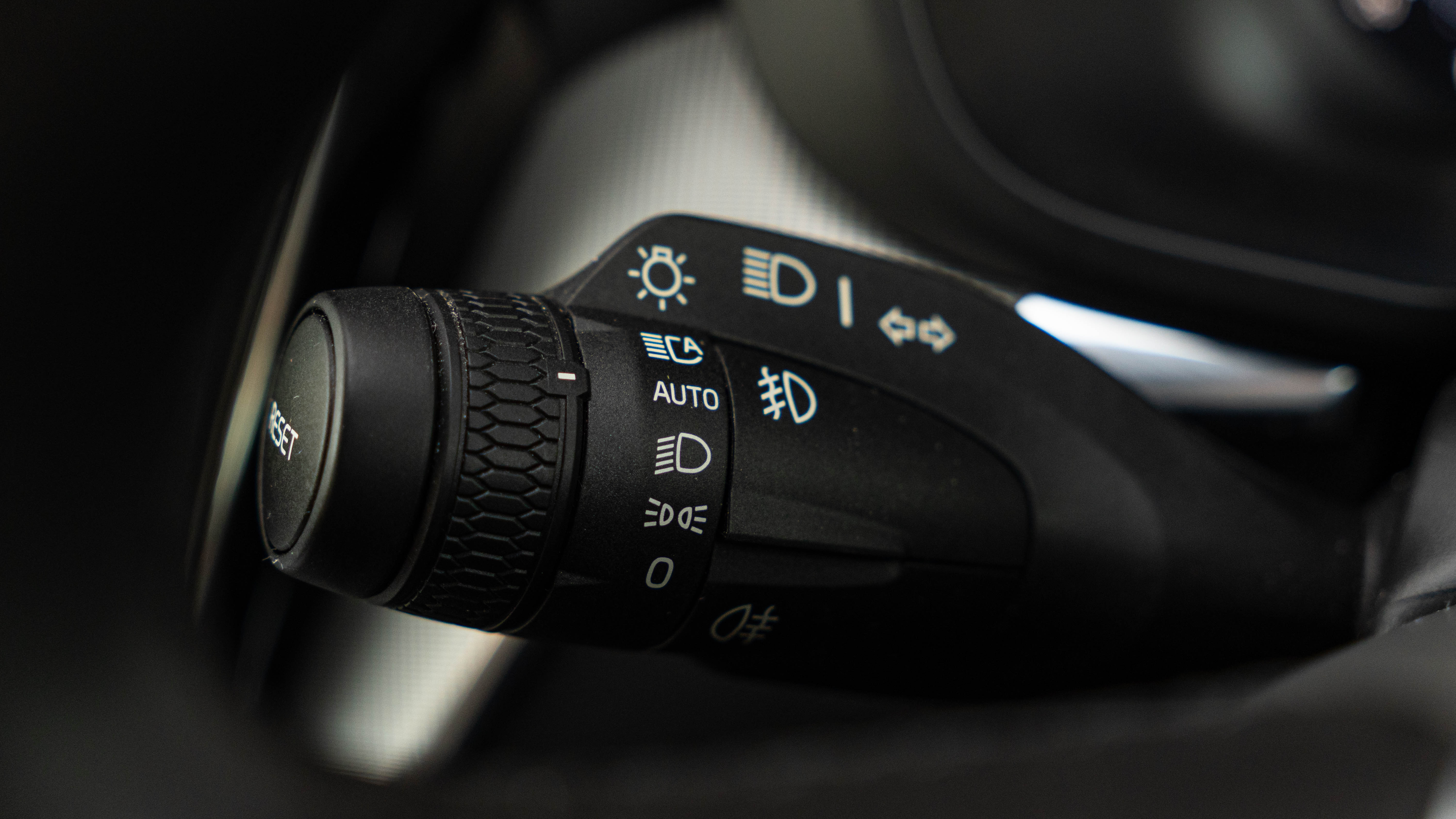 T6 350 RC PHEV DARK AWD GEARTRONIC