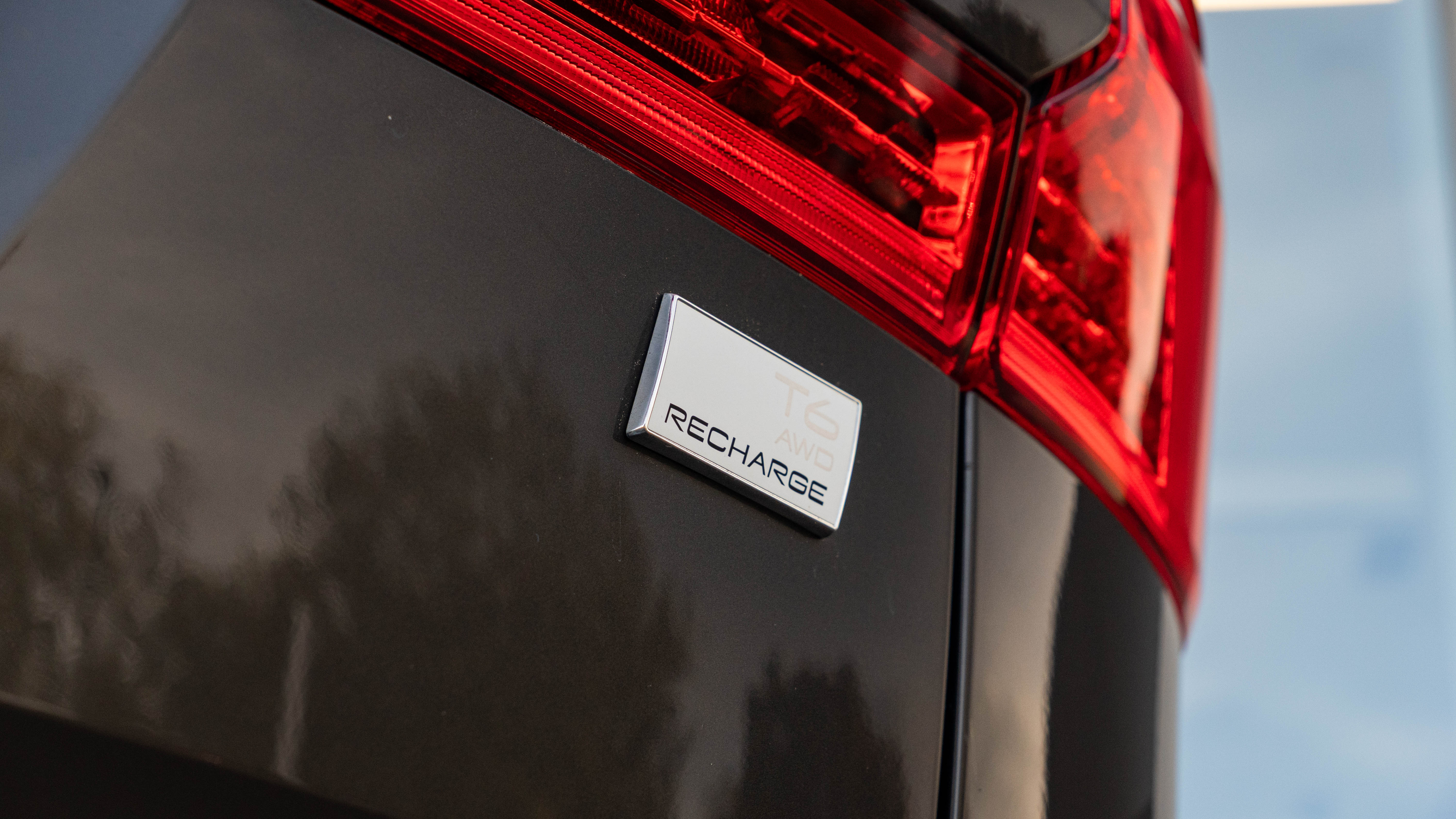 T6 350 RC PHEV DARK AWD GEARTRONIC