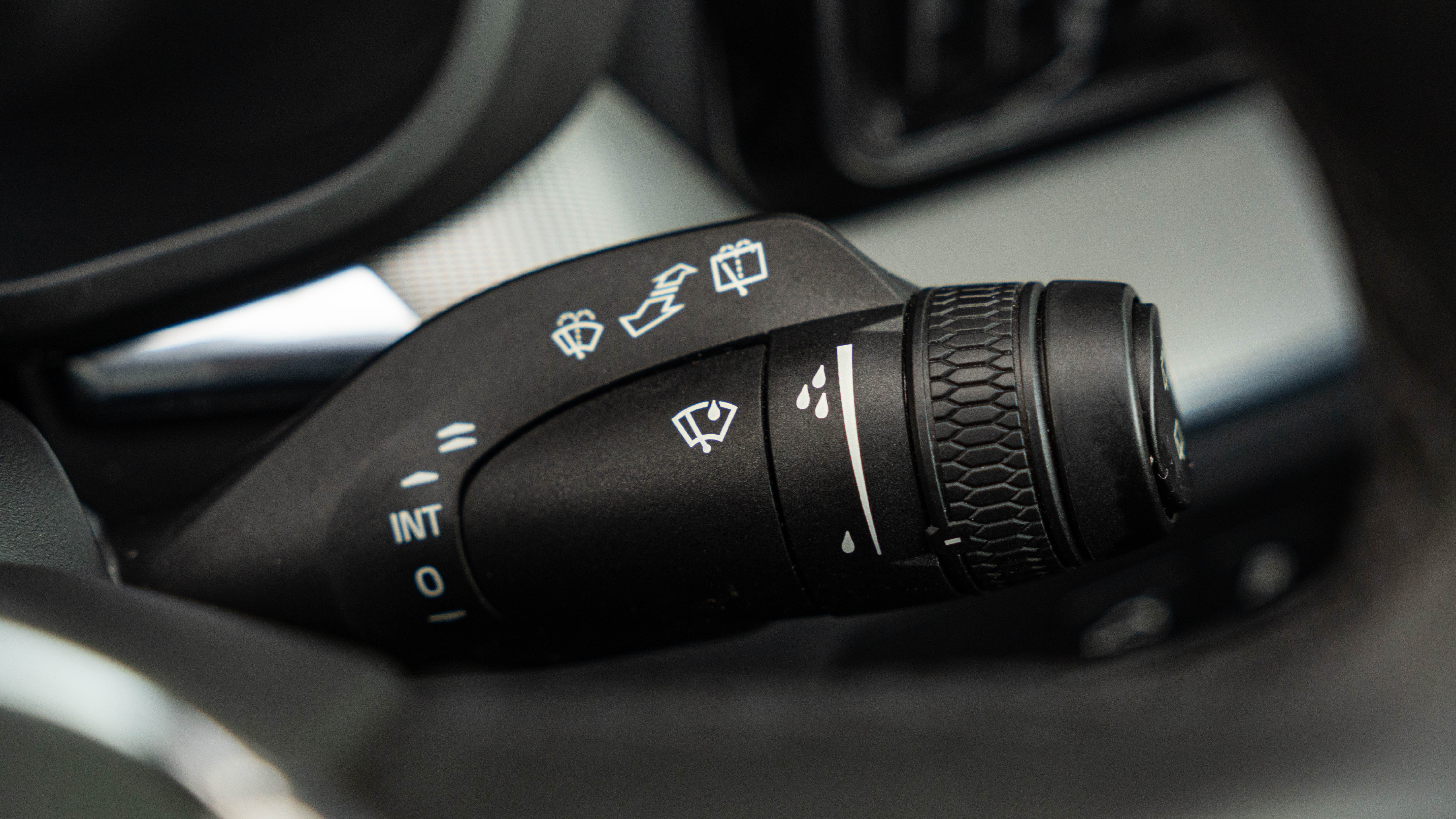 T6 350 RC PHEV DARK AWD GEARTRONIC