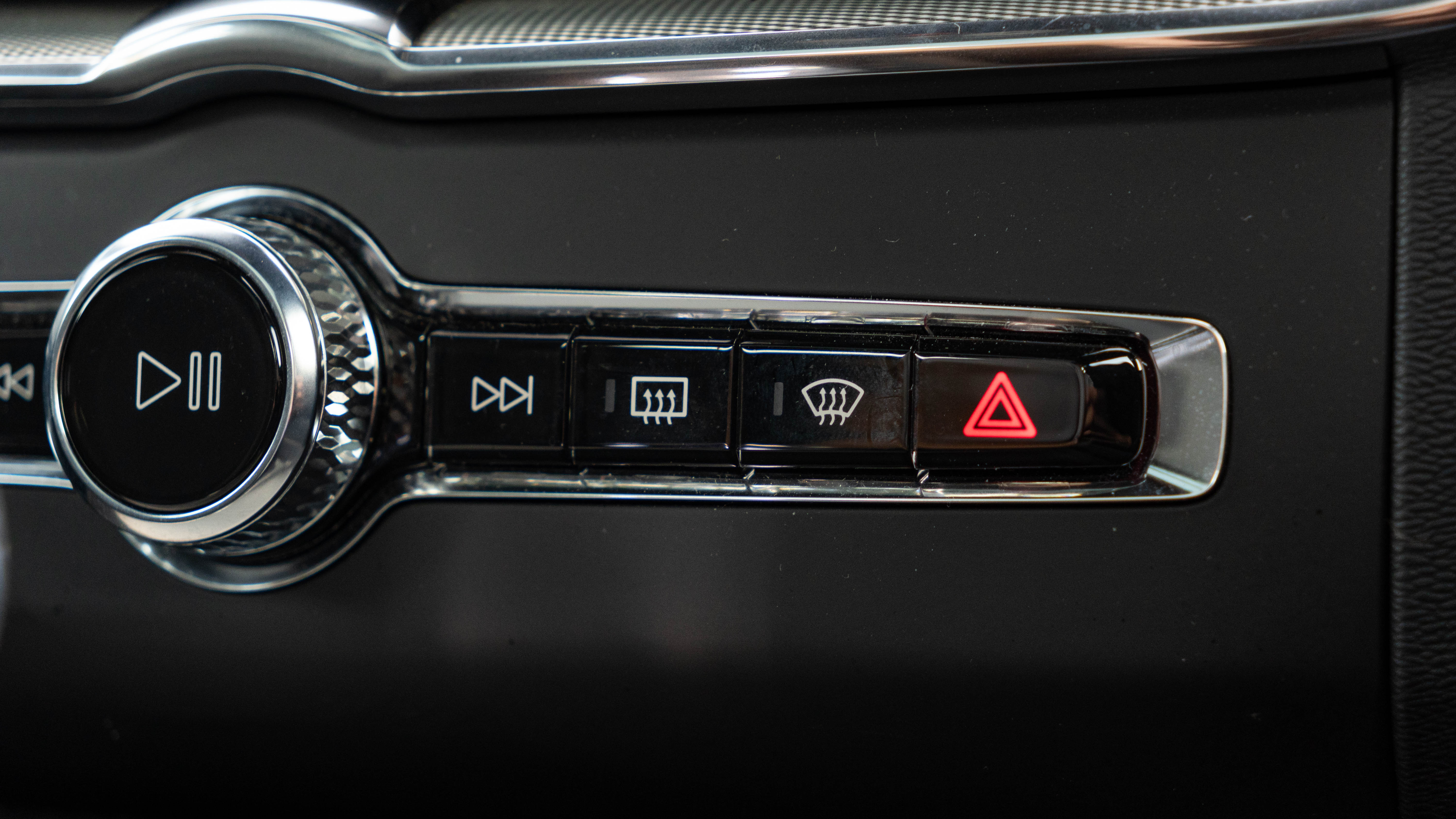 T6 350 RC PHEV DARK AWD GEARTRONIC