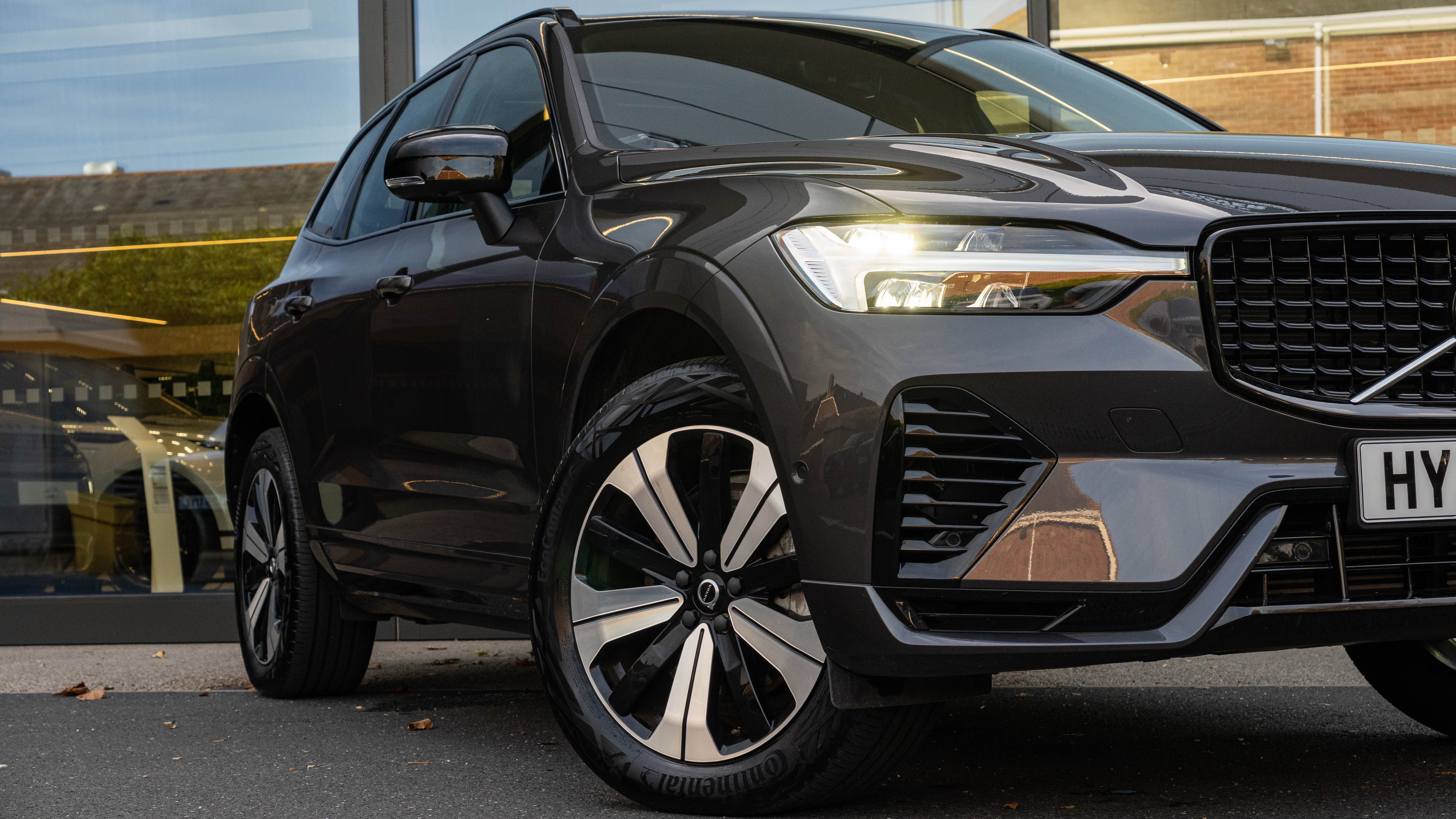 T6 350 RC PHEV DARK AWD GEARTRONIC