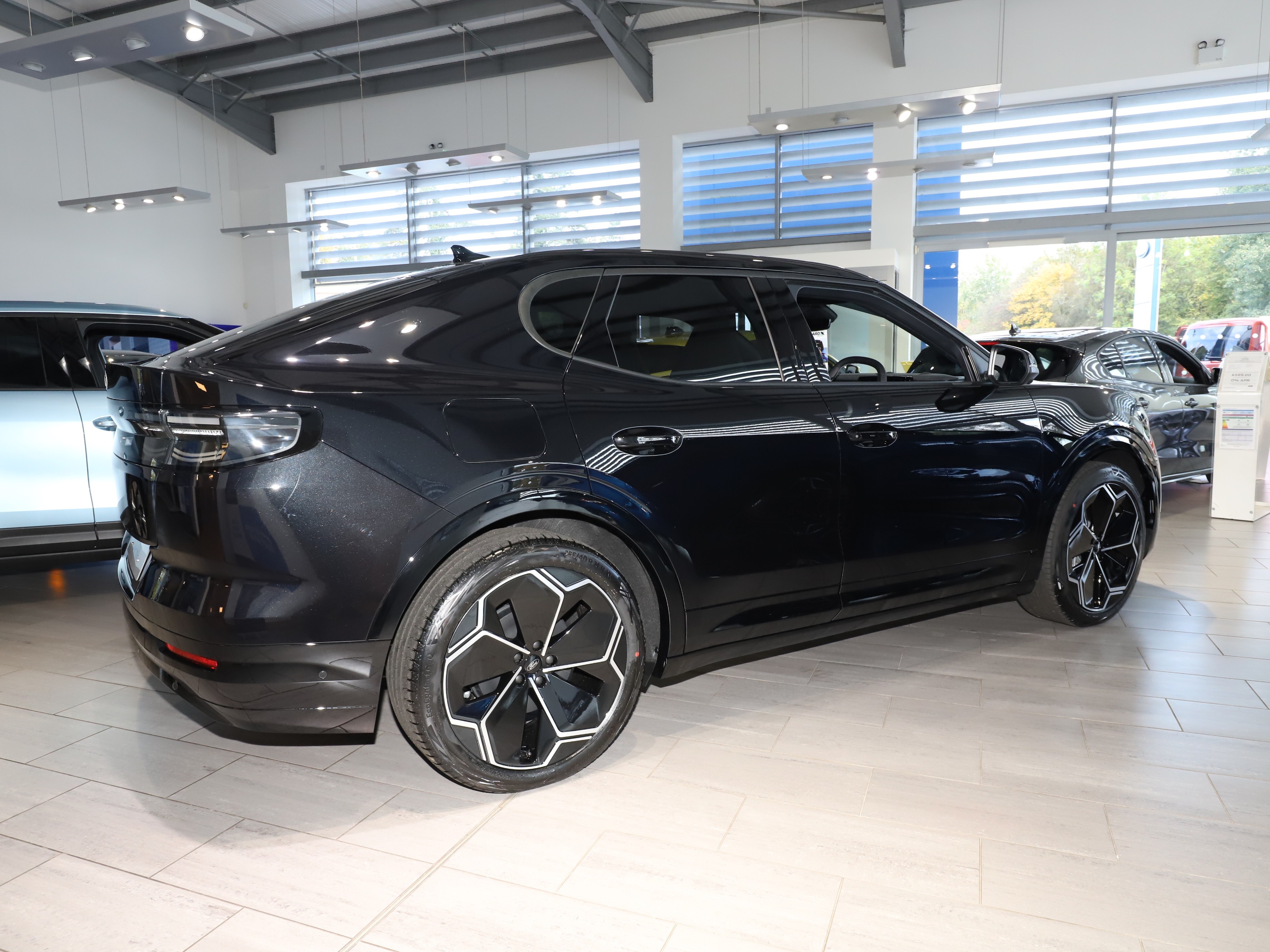 CAPRI PREMIUM 79KWH EXTENDED RANGE
