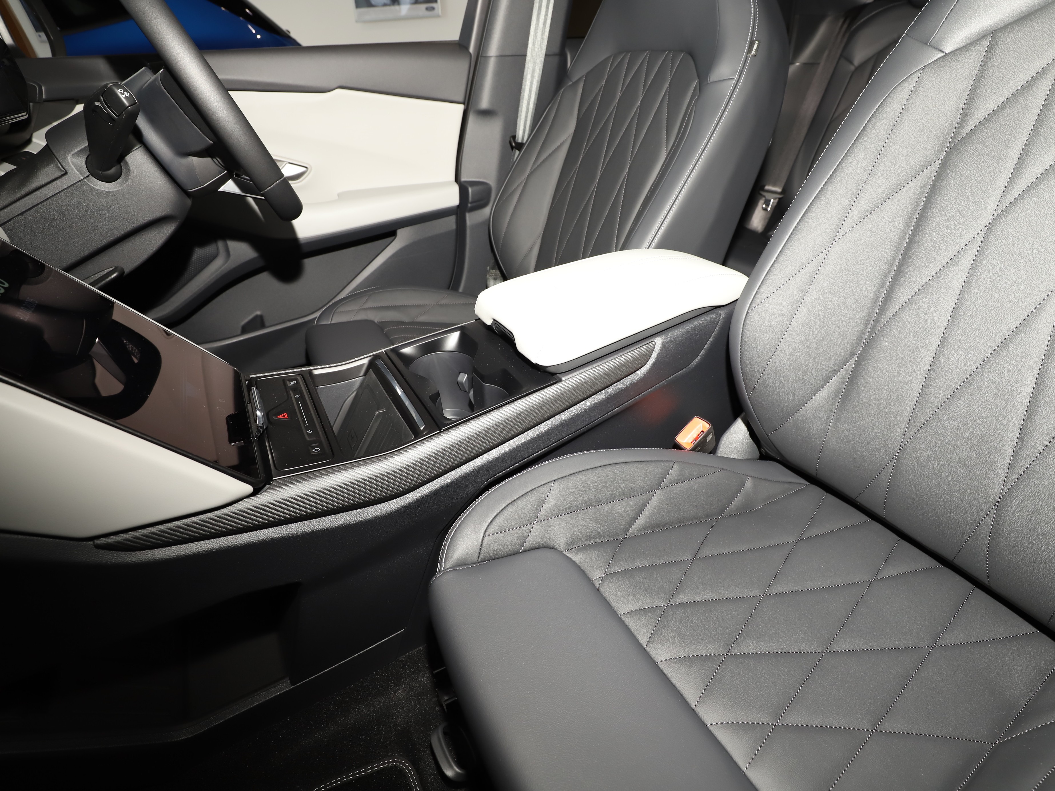 CAPRI PREMIUM 79KWH EXTENDED RANGE