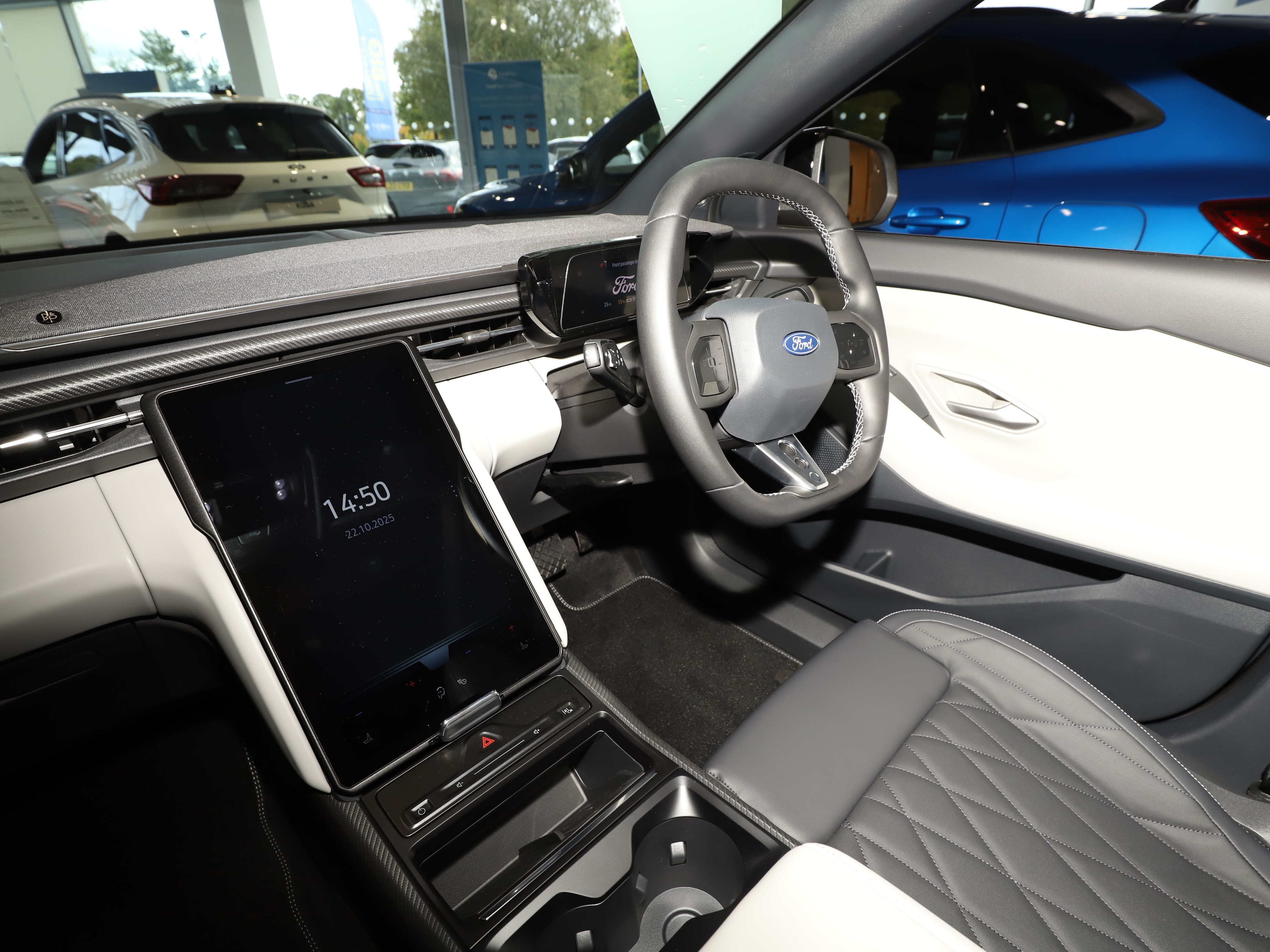 CAPRI PREMIUM 79KWH EXTENDED RANGE