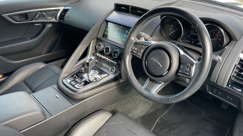 JAGUAR F-TYPE