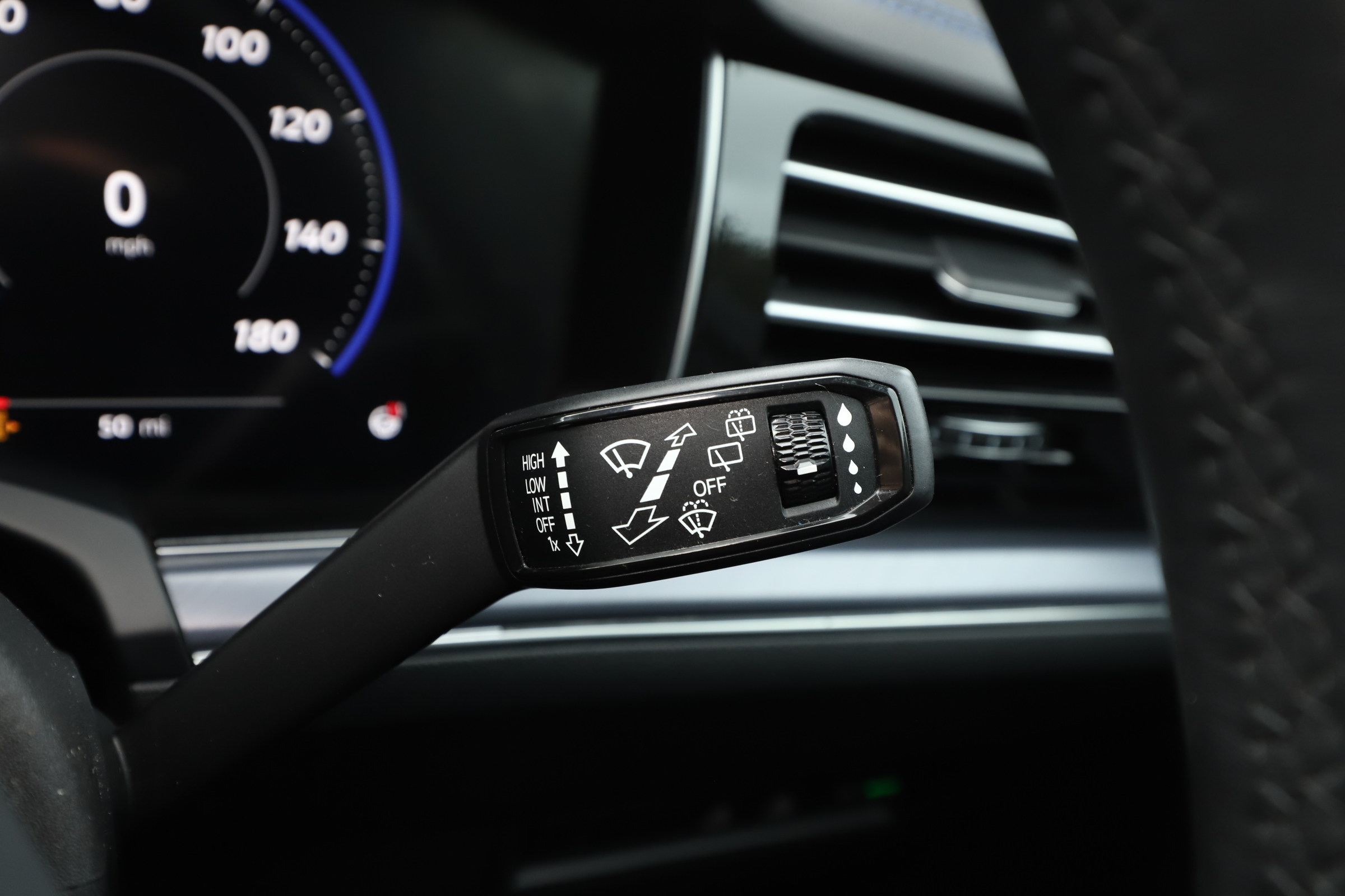 V6 TSI EHYBRID 4MOTION TIP