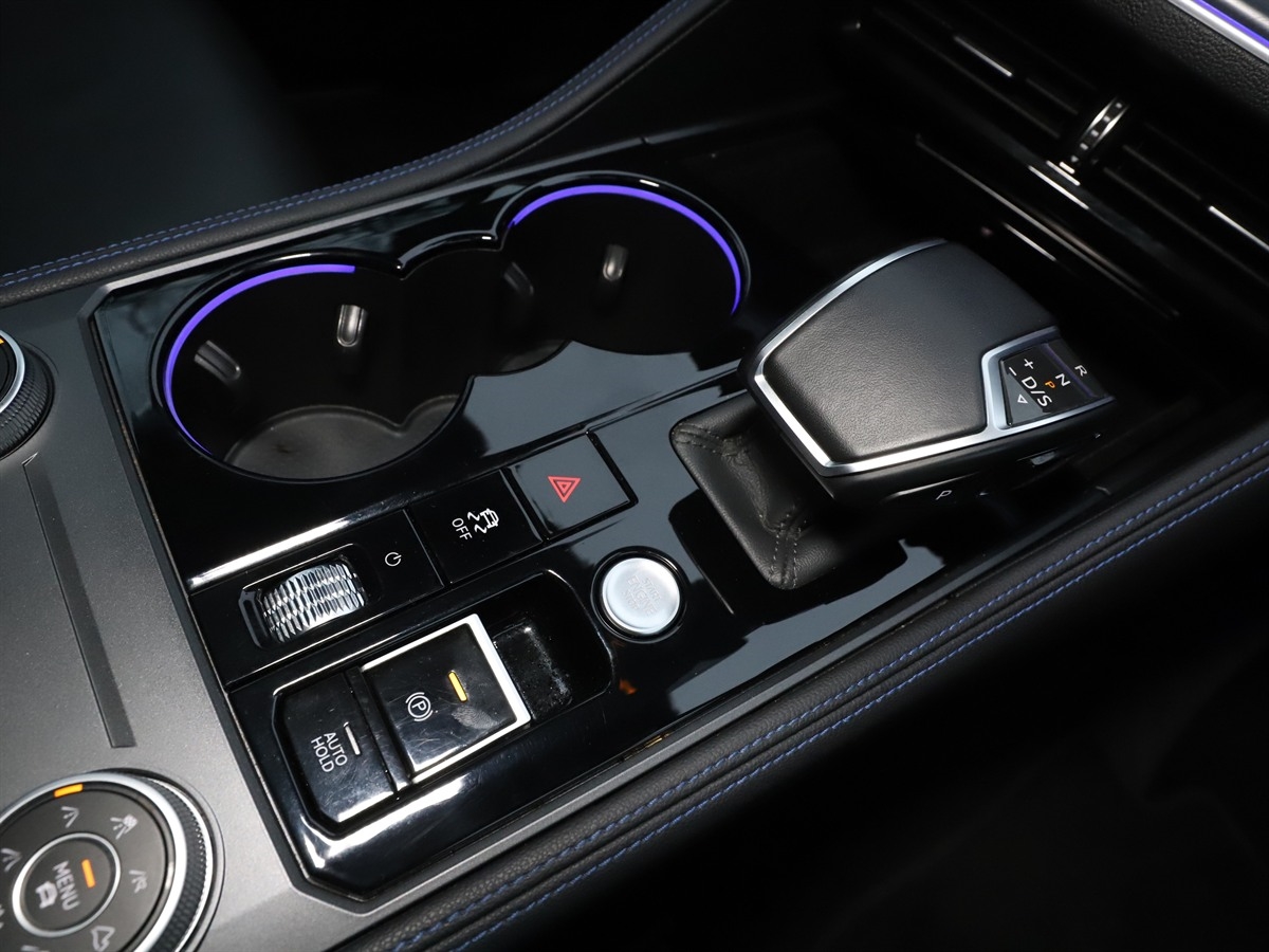 V6 TSI EHYBRID 4MOTION TIP