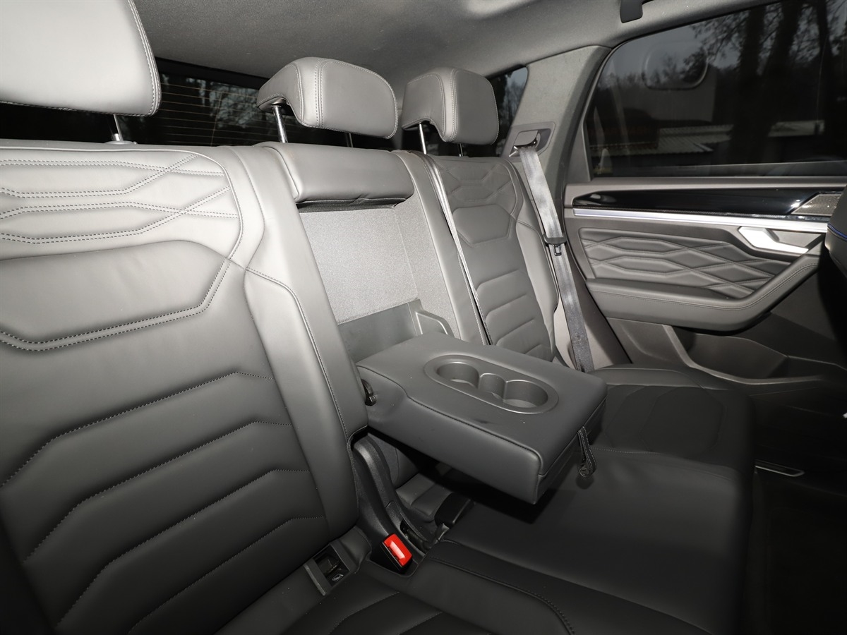 V6 TSI EHYBRID 4MOTION TIP