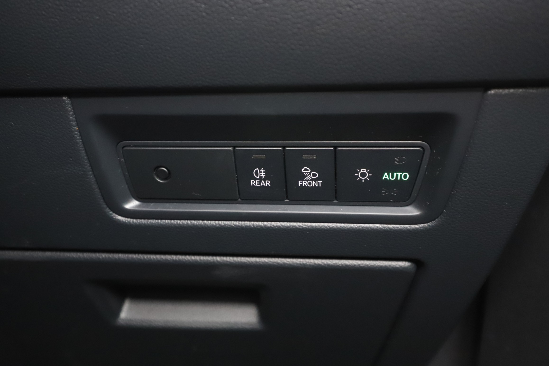 V6 TSI EHYBRID 4MOTION TIP
