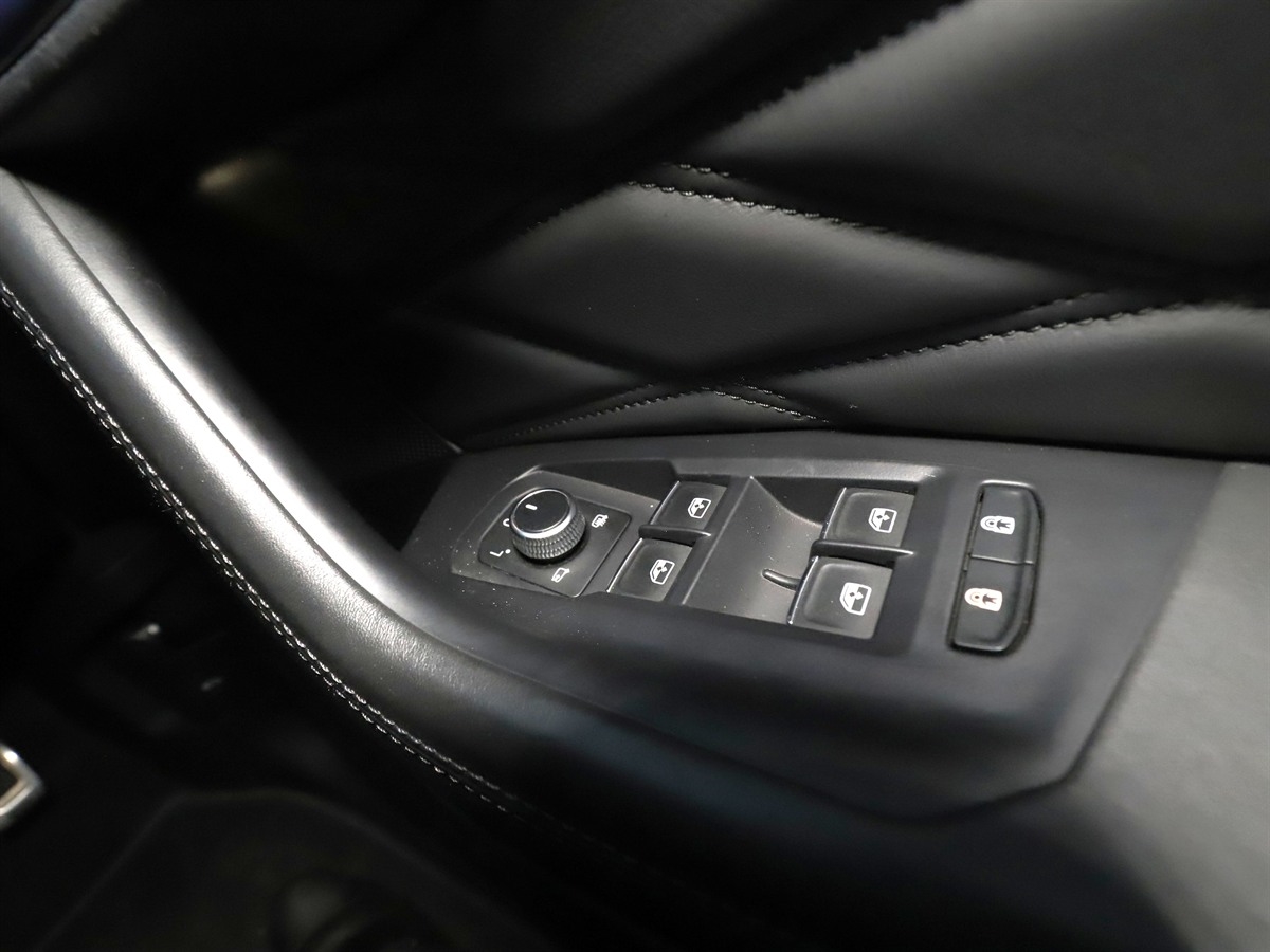 V6 TSI EHYBRID 4MOTION TIP