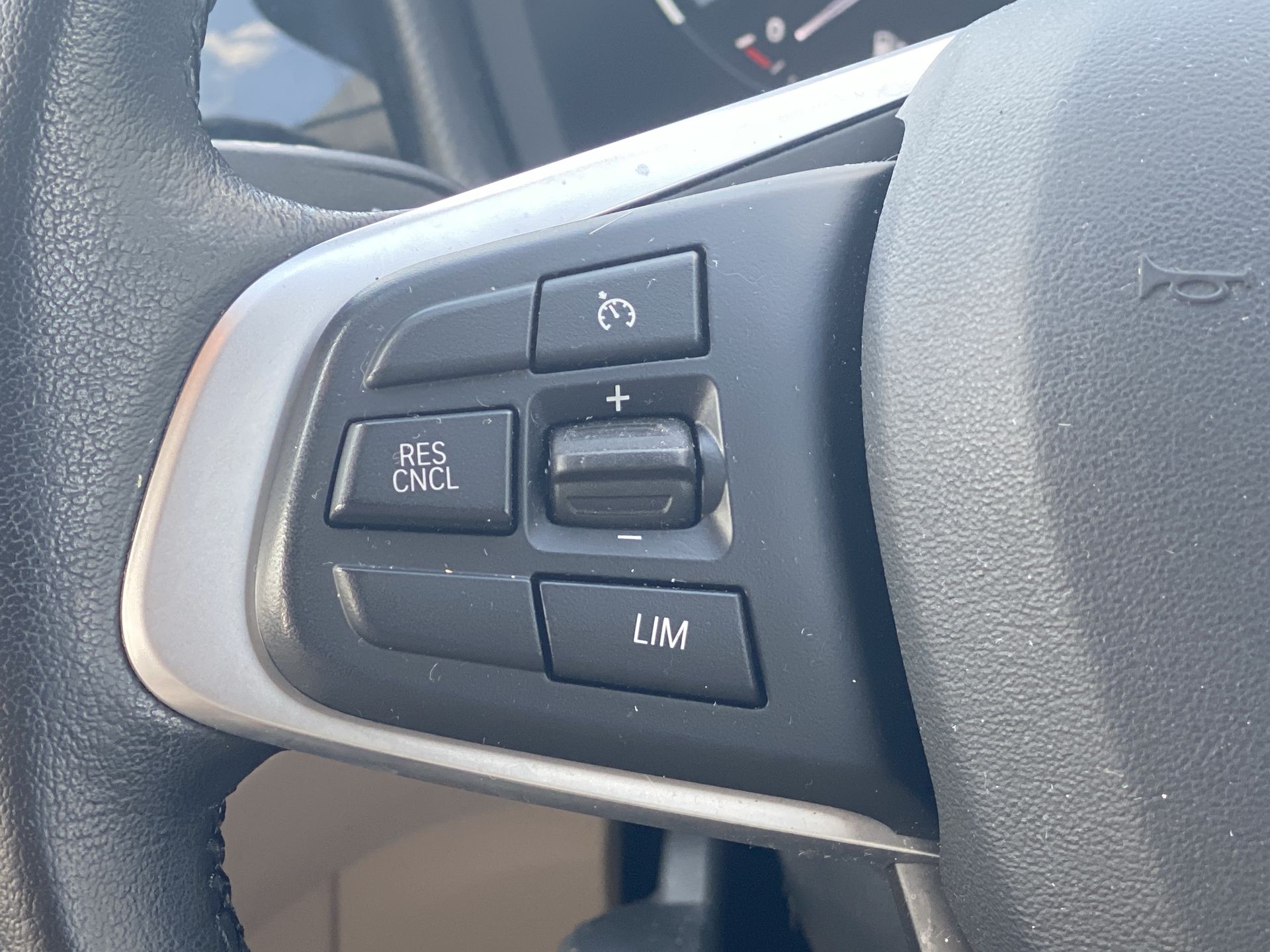 SDRIVE 18I