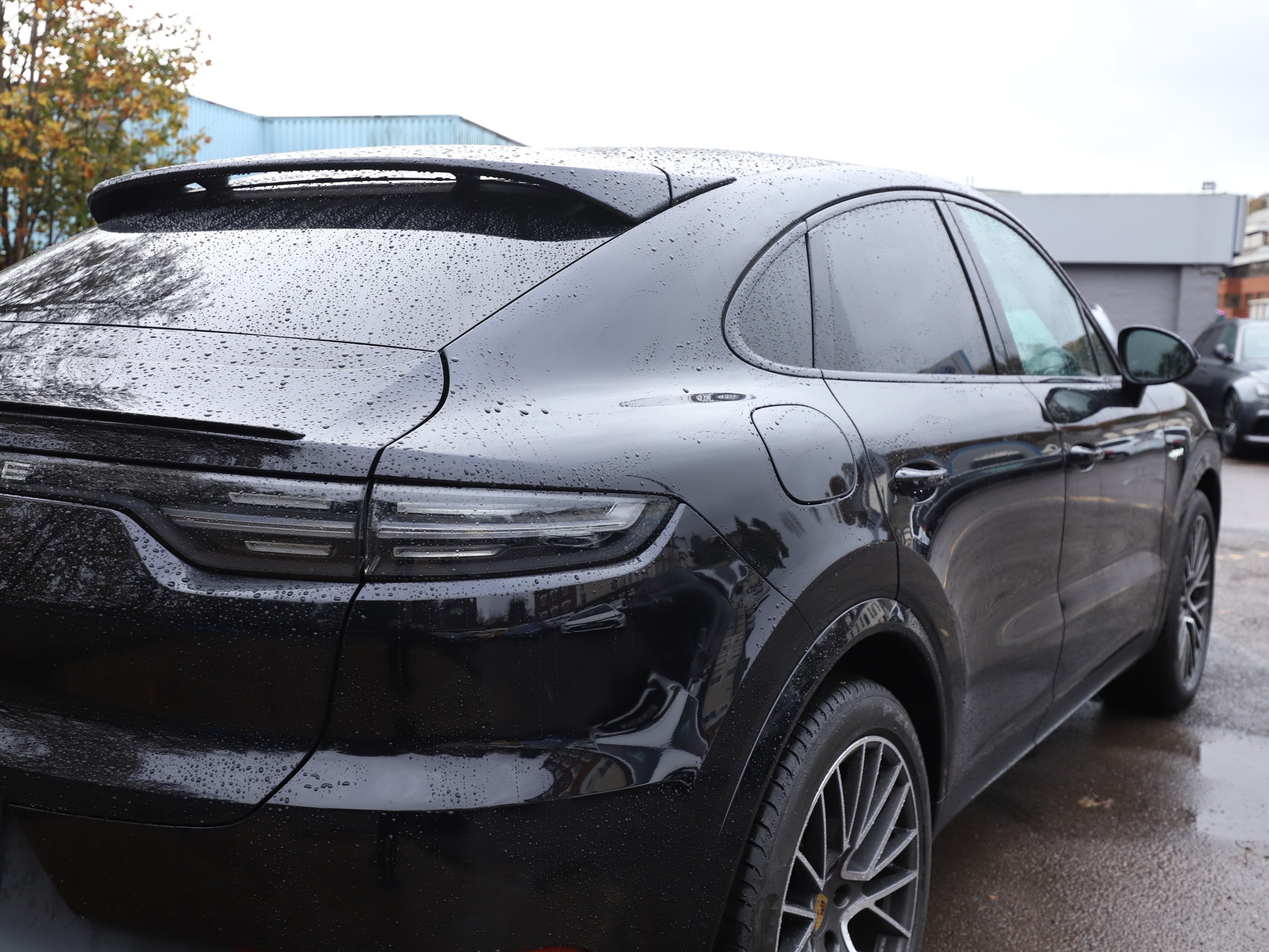 E-HYBRID TIPTRONIC S