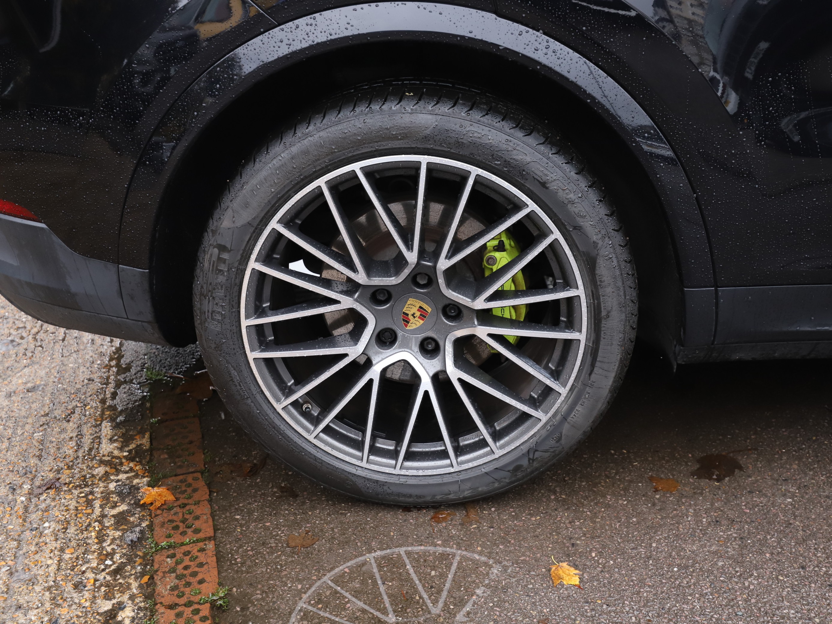 E-HYBRID TIPTRONIC S