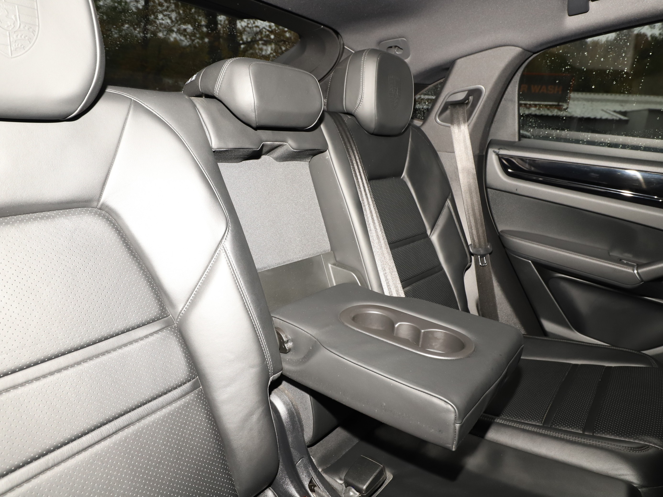 E-HYBRID TIPTRONIC S