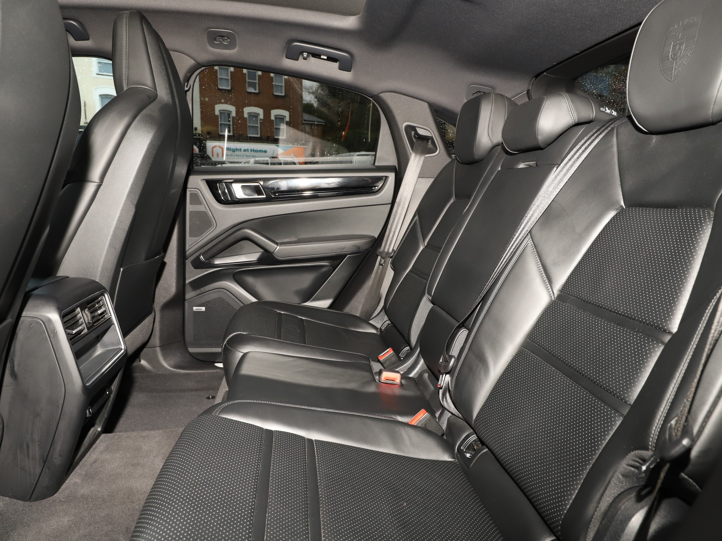 E-HYBRID TIPTRONIC S