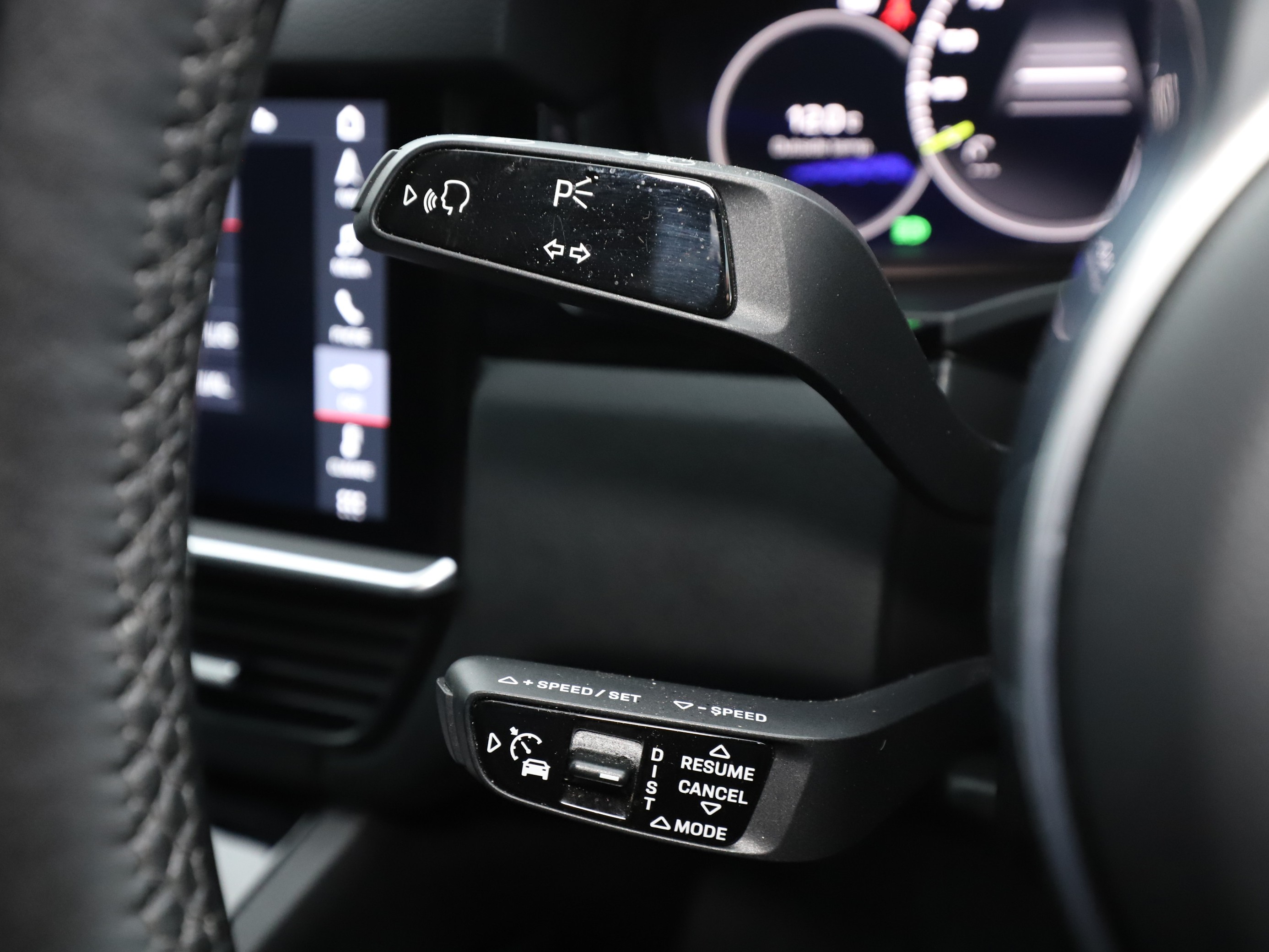 E-HYBRID TIPTRONIC S