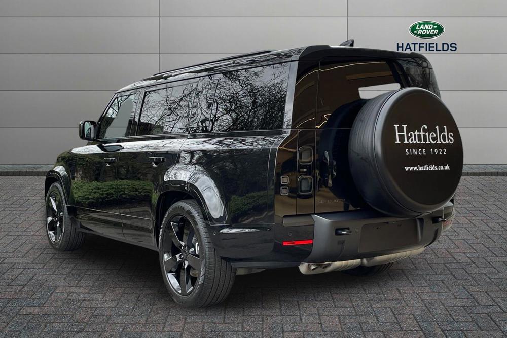 LAND ROVER DEFENDER