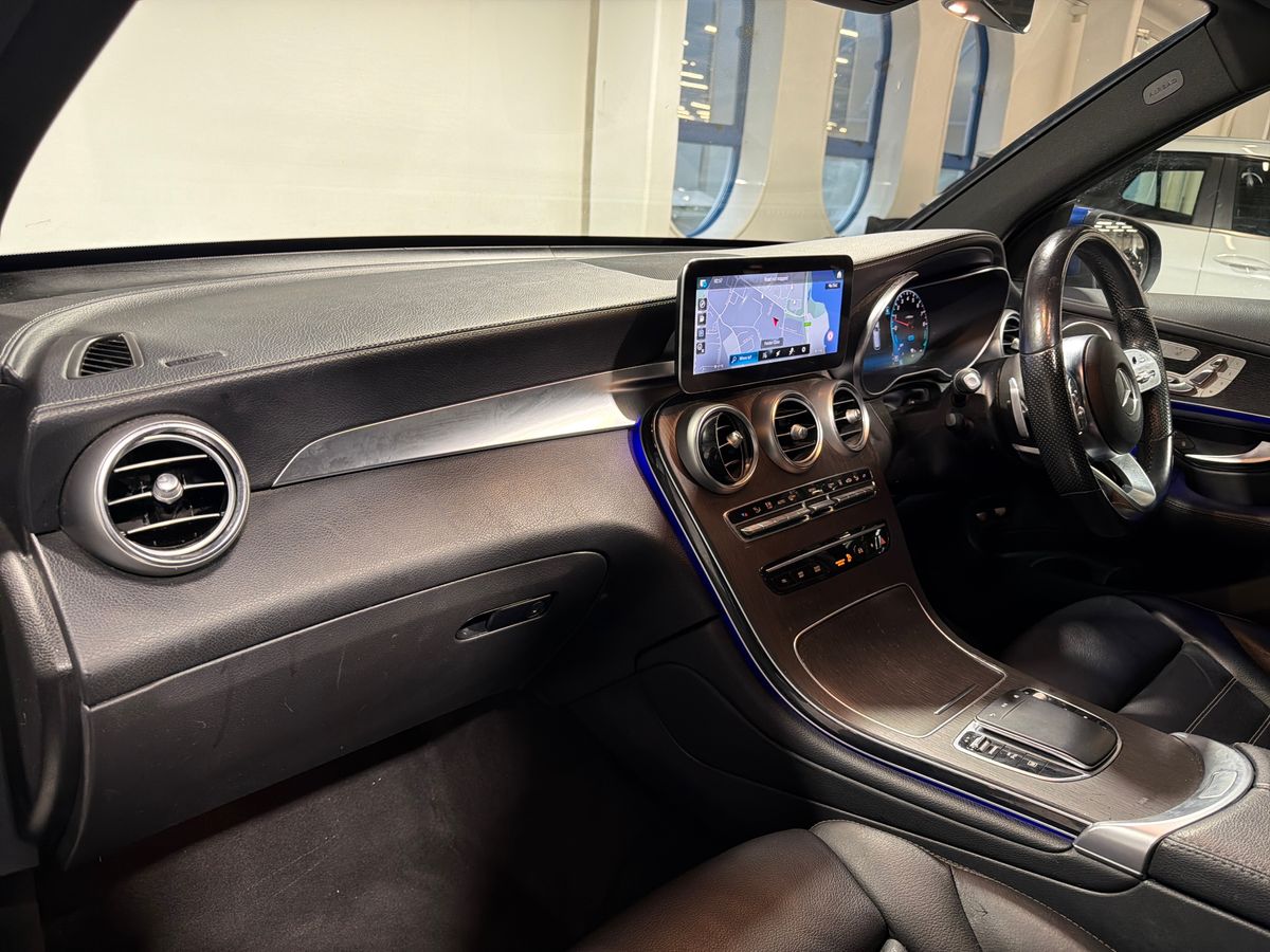 GLC 300E 4MATIC PREM PLUS 9G-TRONIC