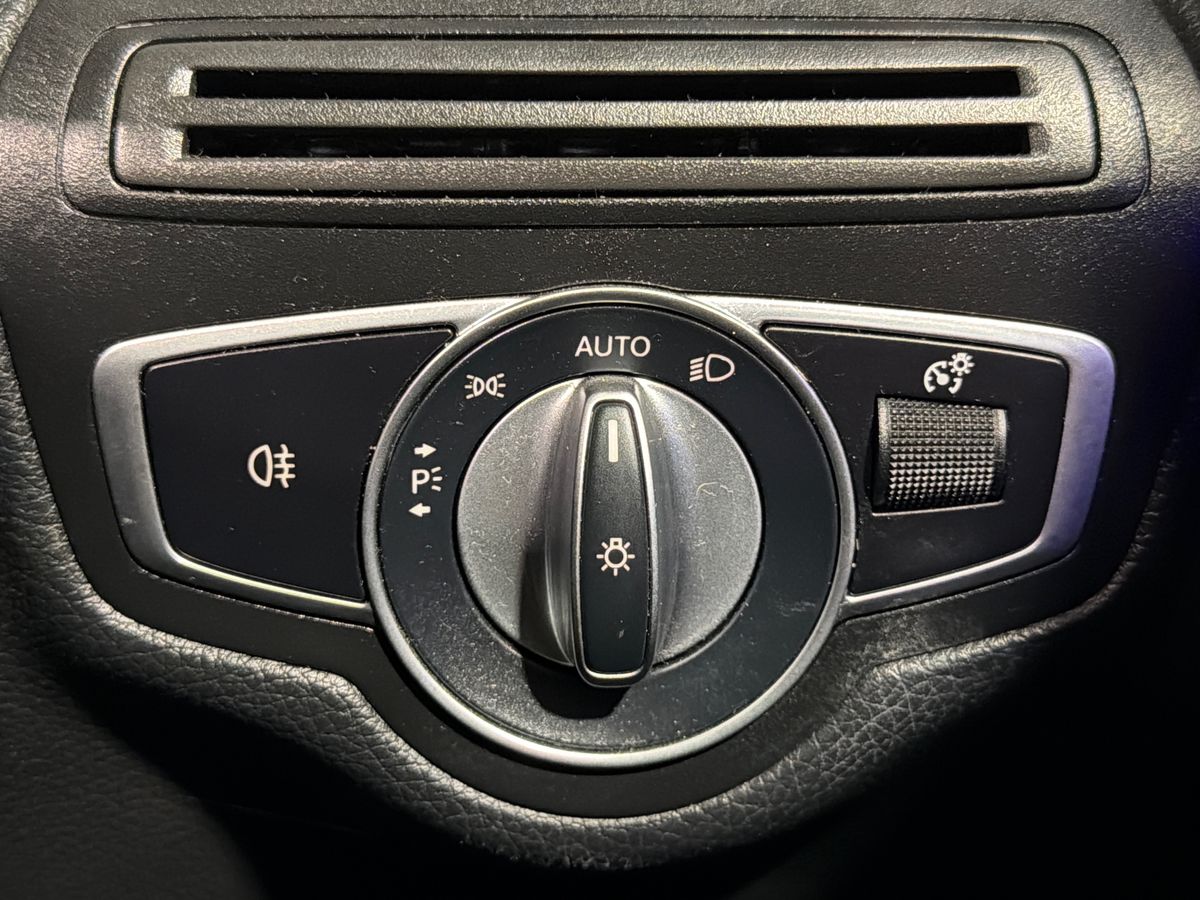 GLC 300E 4MATIC PREM PLUS 9G-TRONIC