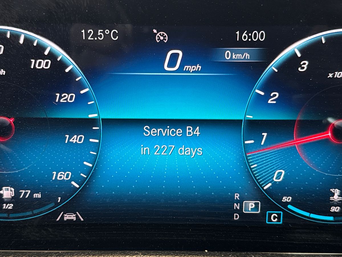 GLB 200 PREMIUM PLUS 7G-TRONIC