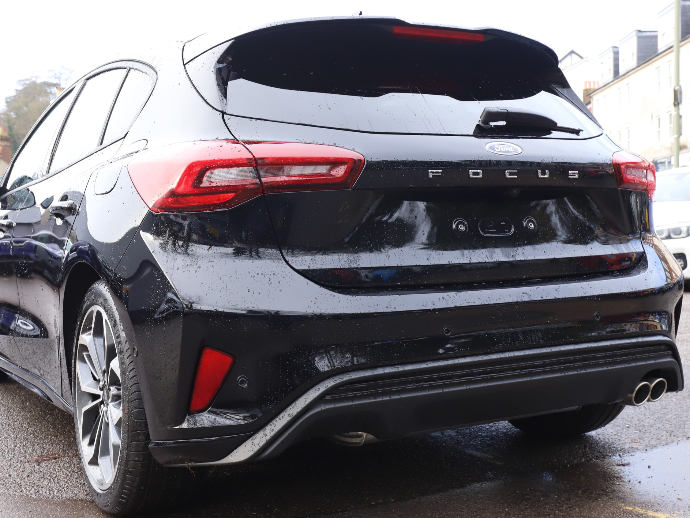 ECOBOOST HYBRID MHEV 155