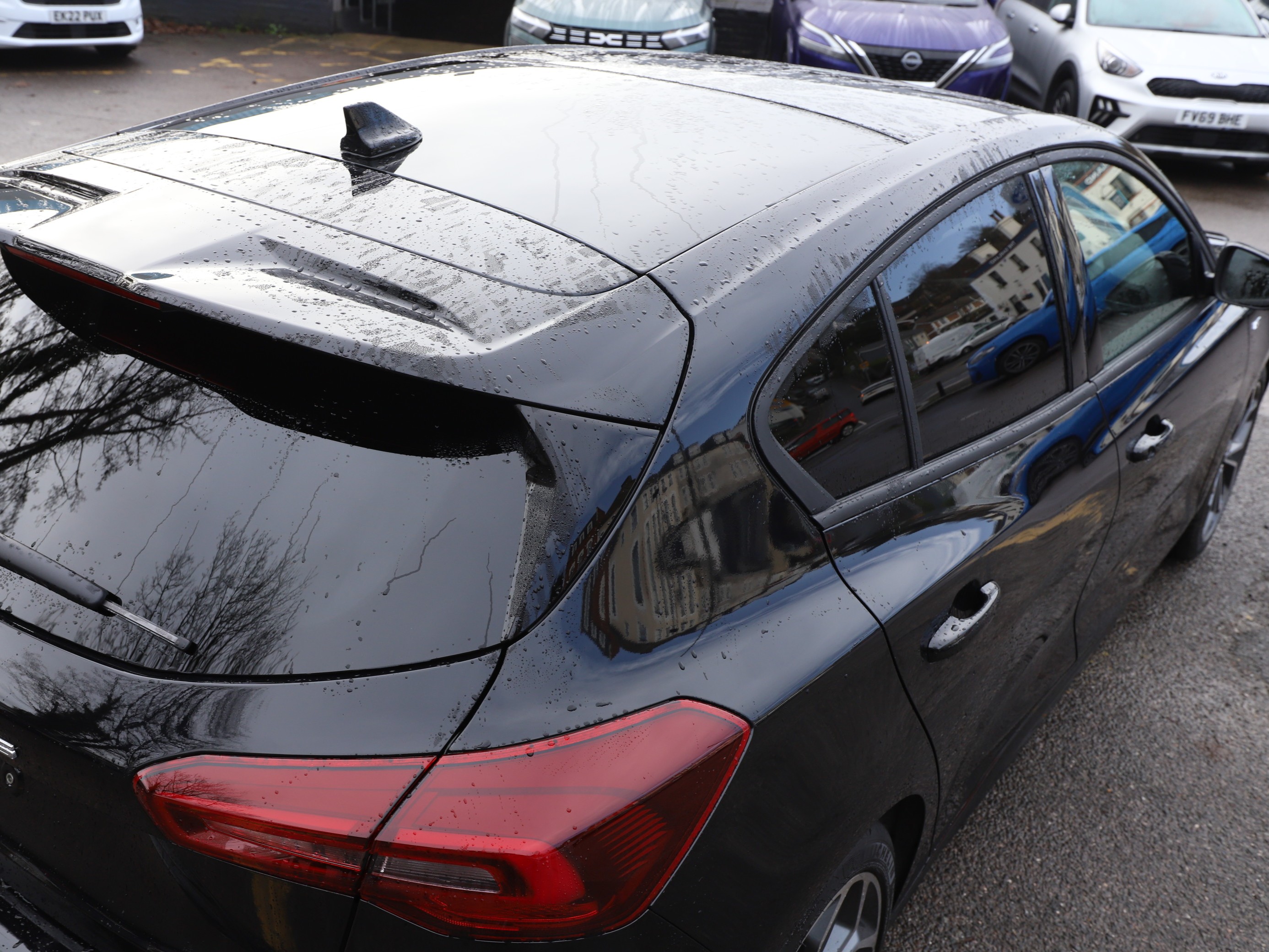 ECOBOOST HYBRID MHEV 155