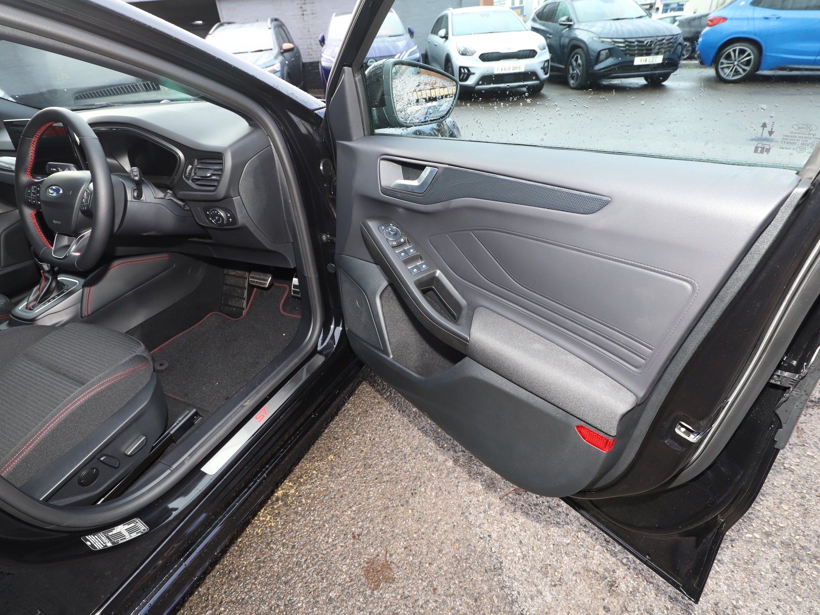 ECOBOOST HYBRID MHEV 155