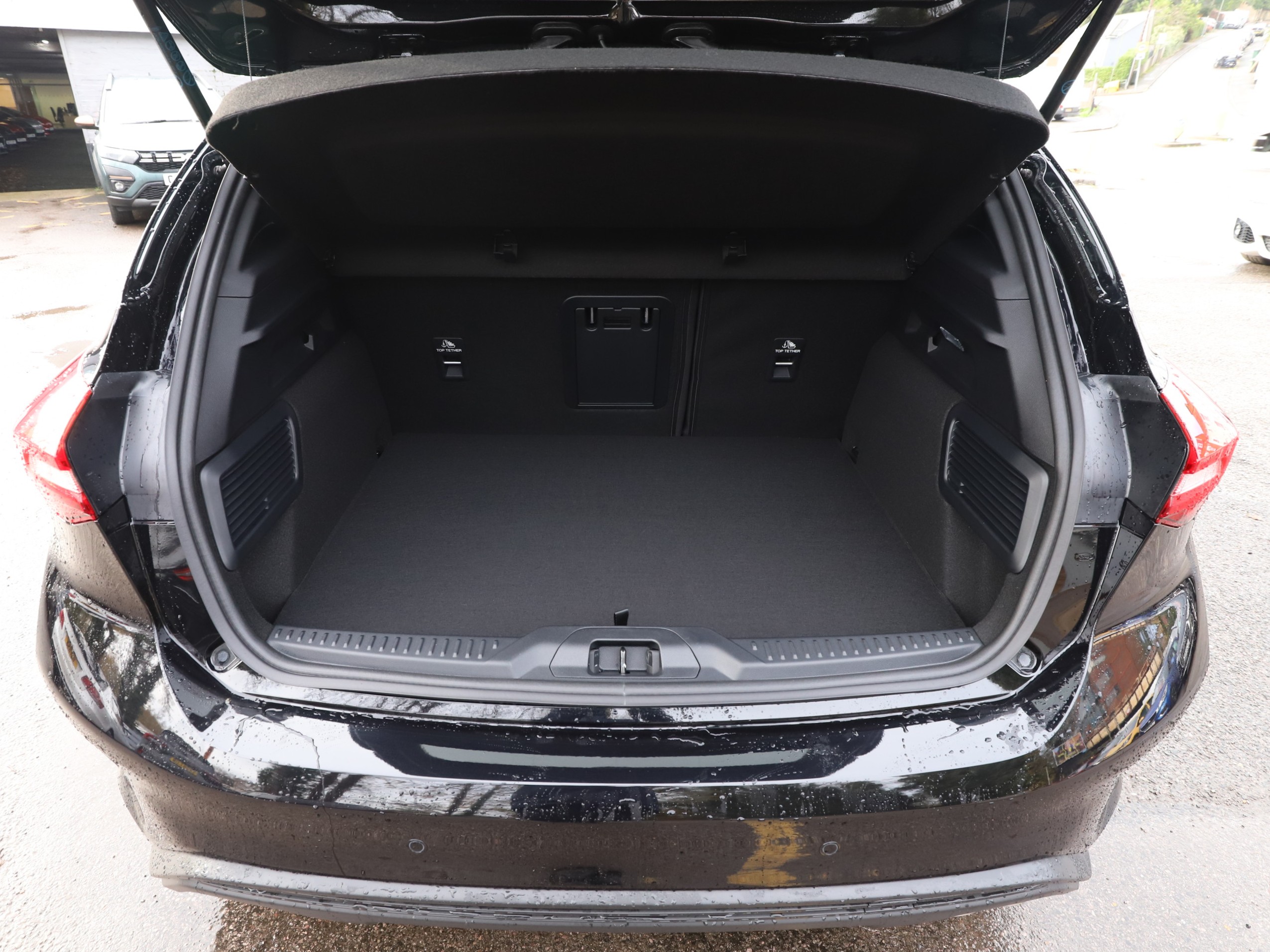 ECOBOOST HYBRID MHEV 155