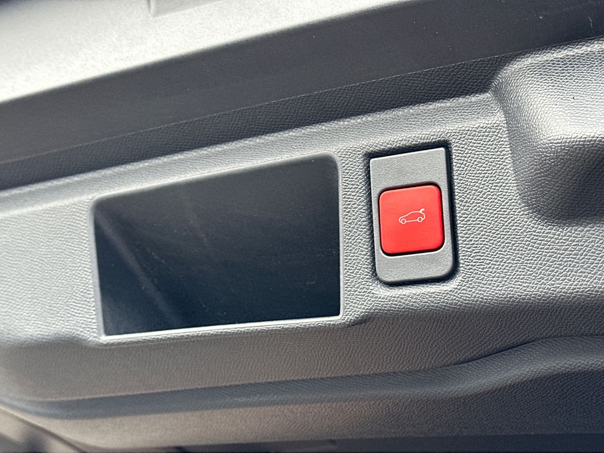 HYBRID 145 E-DCT6 FIXED ROOF