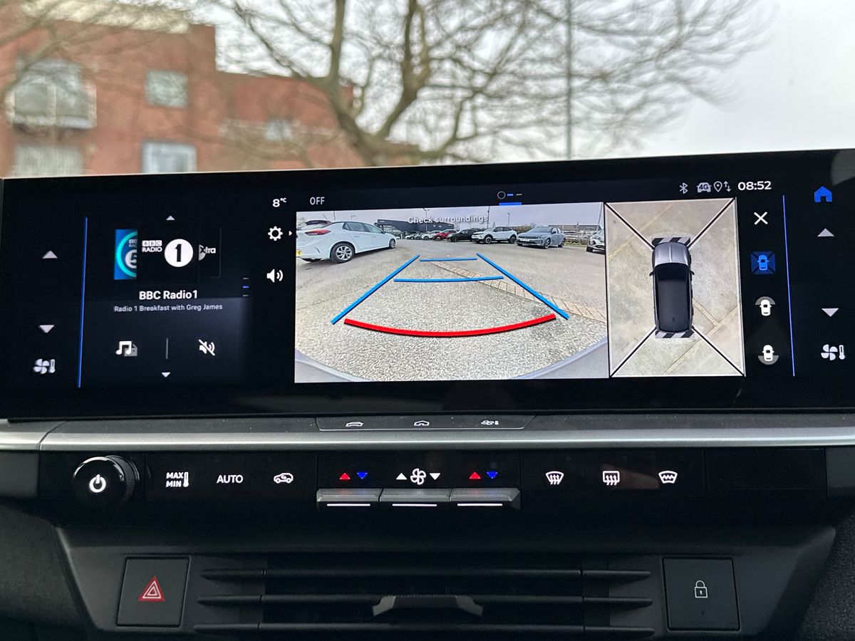 HYBRID 145 E-DCT6 FIXED ROOF