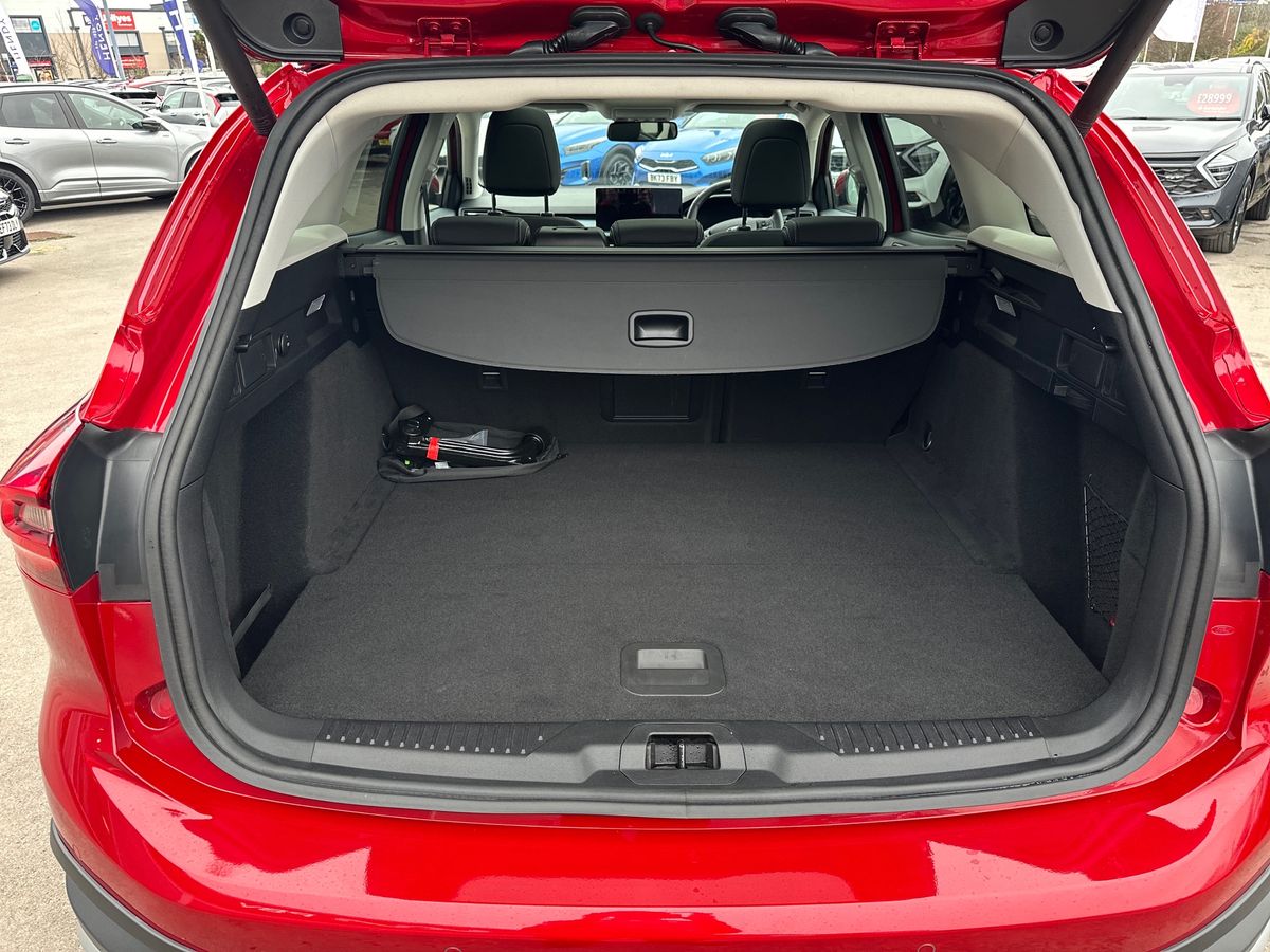 ECOBOOST HYBRID MHEV 155