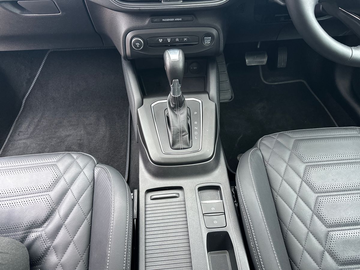 ECOBOOST HYBRID MHEV 155