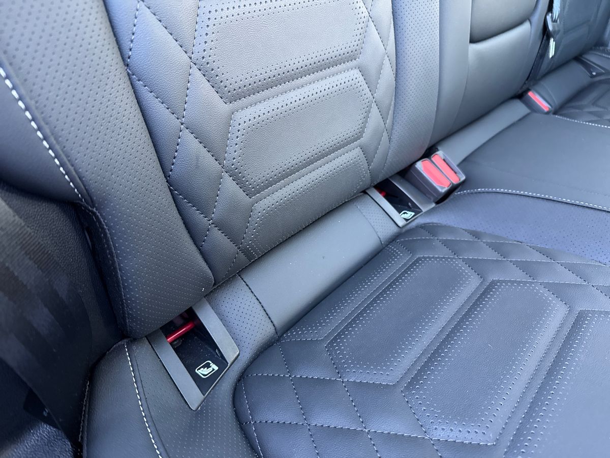 ECOBOOST HYBRID MHEV 155