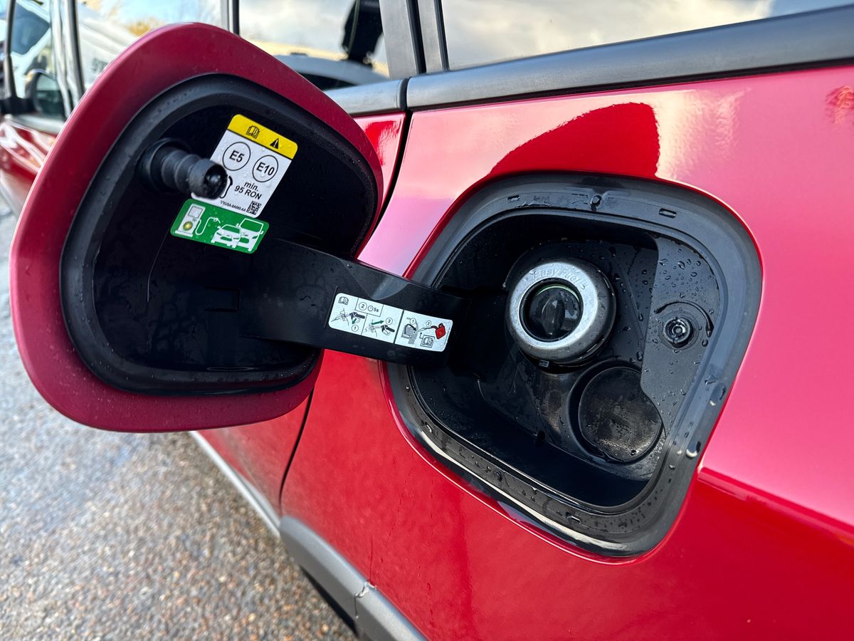 ECOBOOST HYBRID MHEV 155