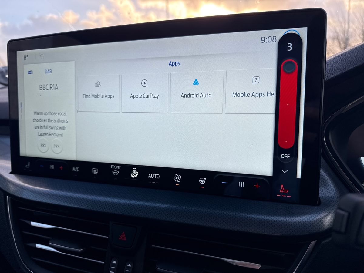 ECOBOOST HYBRID MHEV 155