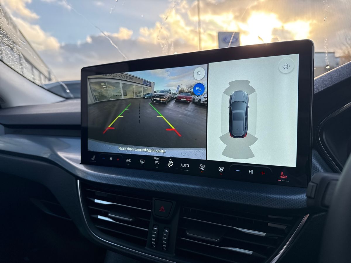 ECOBOOST HYBRID MHEV 155